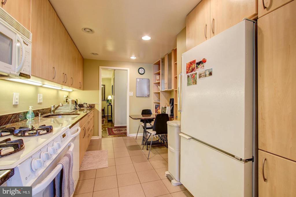 4620 N PARK AVENUE Unit: 604E