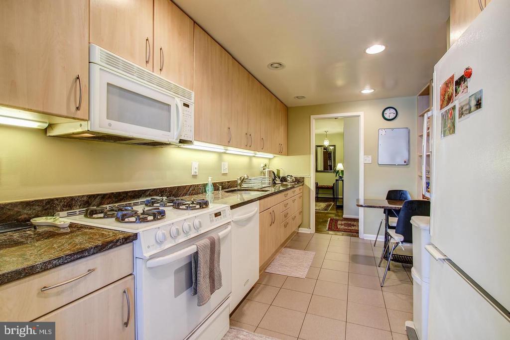 4620 N PARK AVENUE Unit: 604E