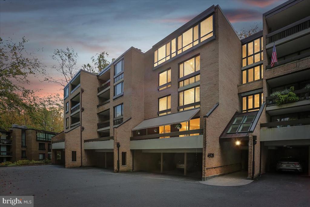 4928 SENTINEL DRIVE Unit: 1-106
