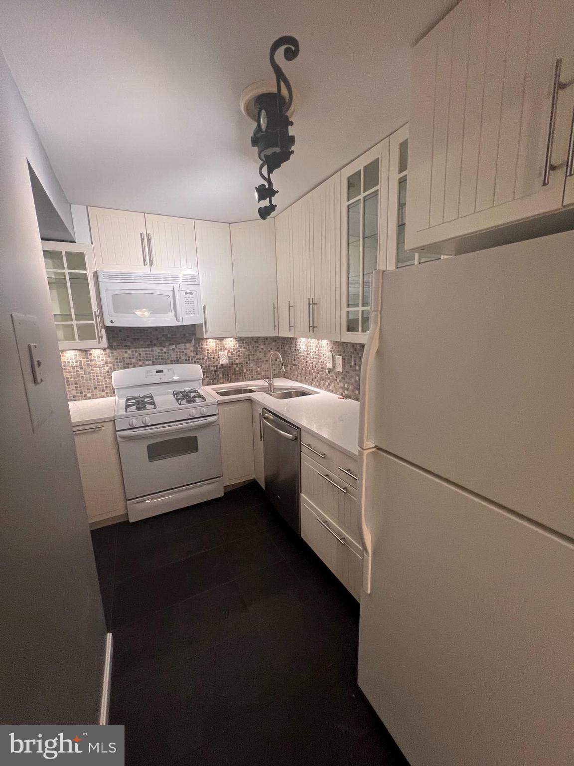 5974 Westchester Park Dr #T