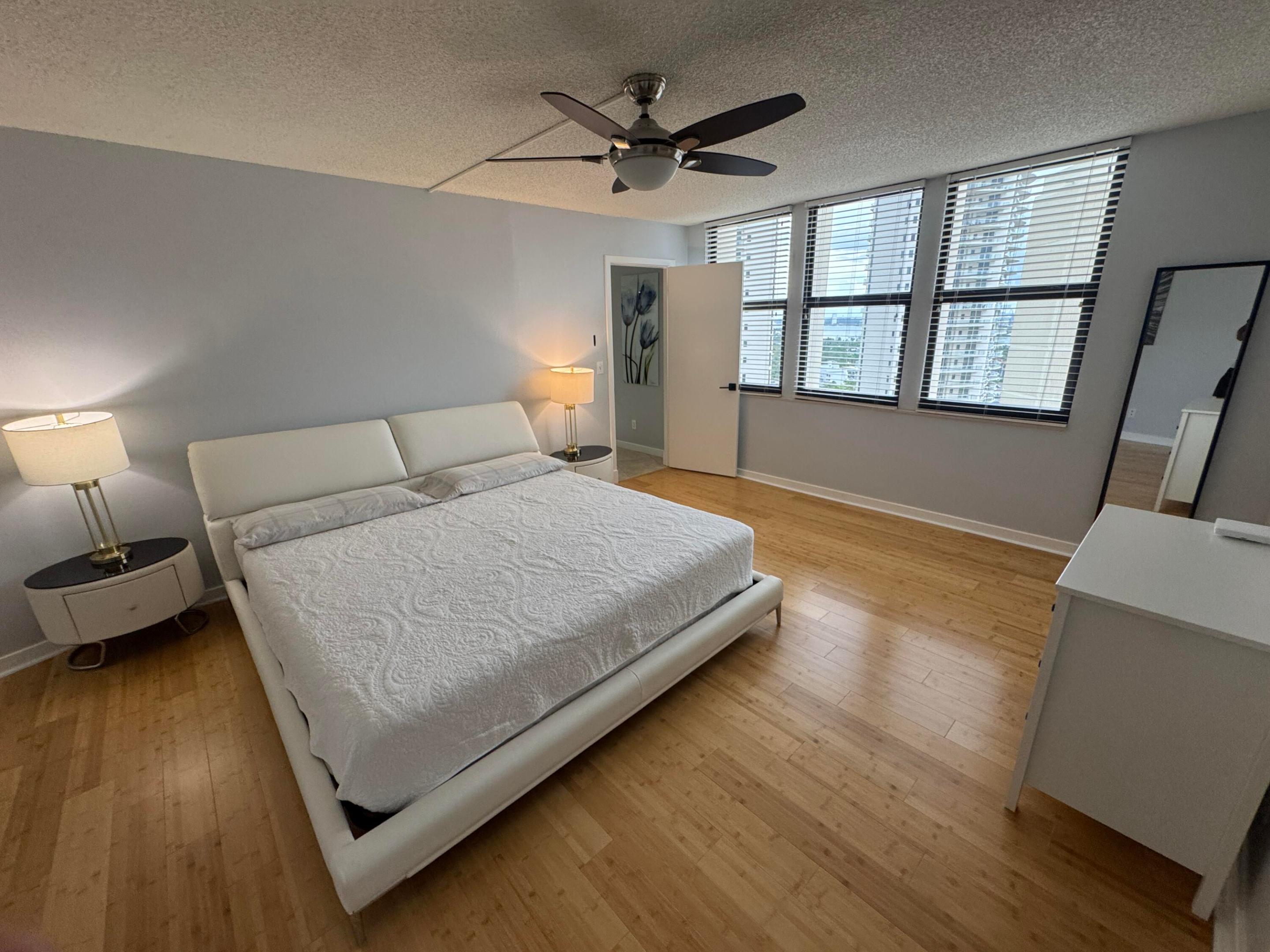 2800 N OCEAN Drive A-22B