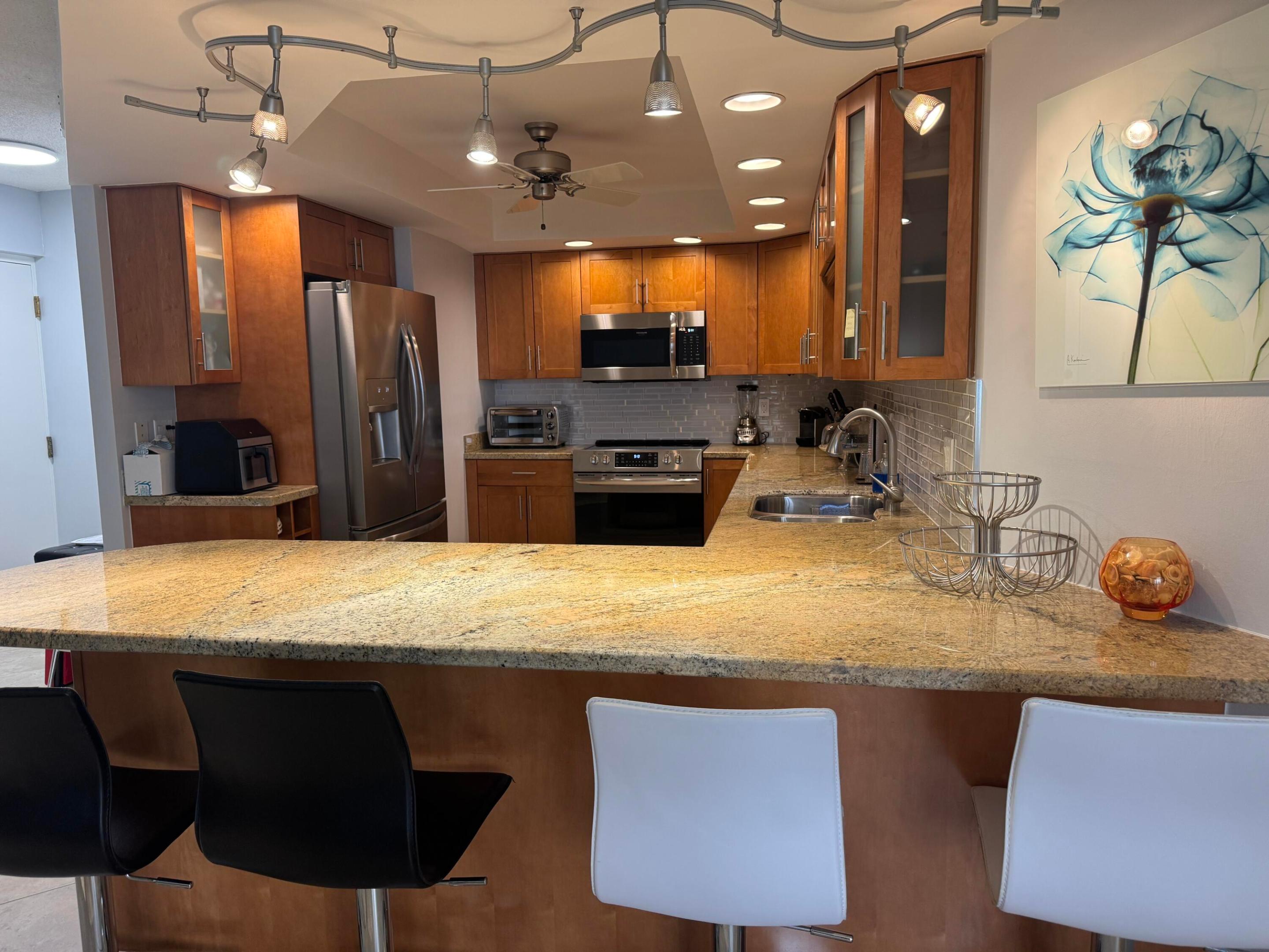 2800 N OCEAN Drive A-22B