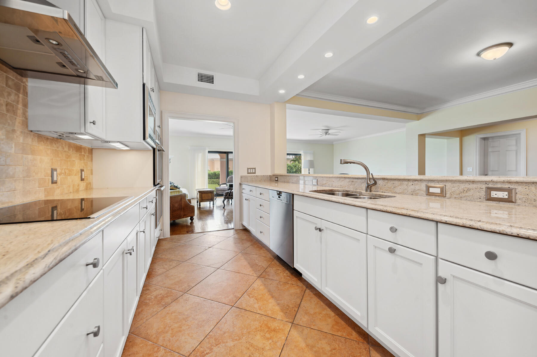 11174 Turtle Beach Road 107c