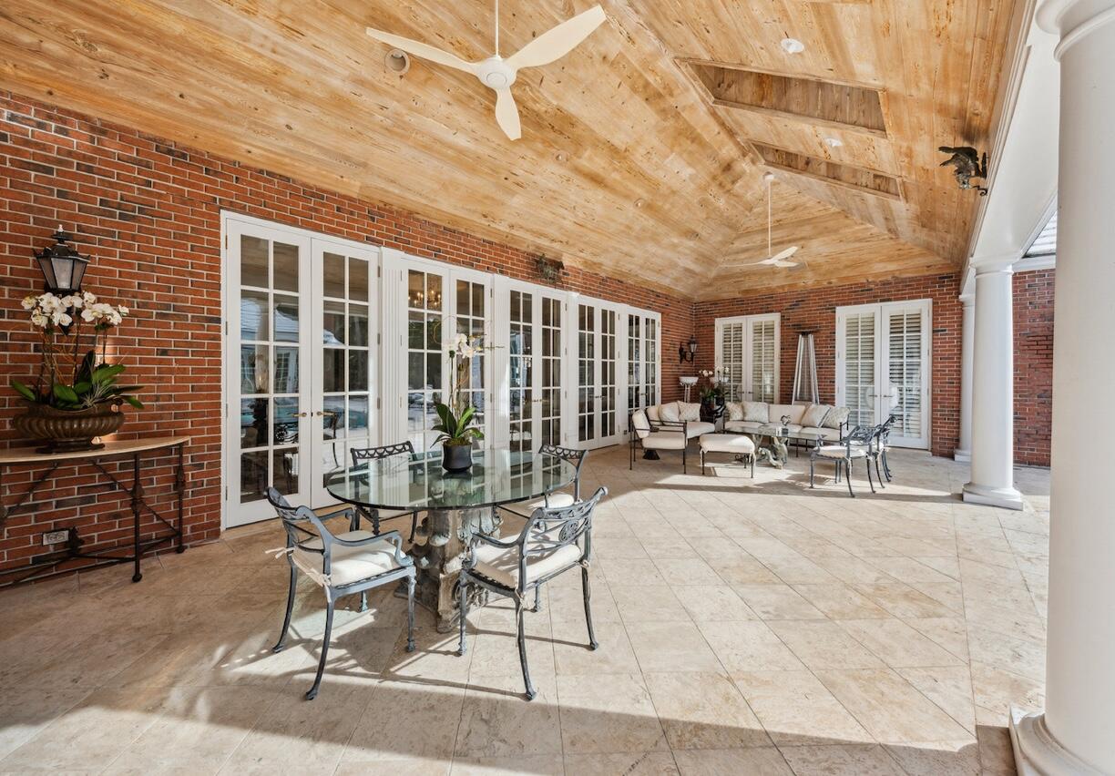 926 Village Road