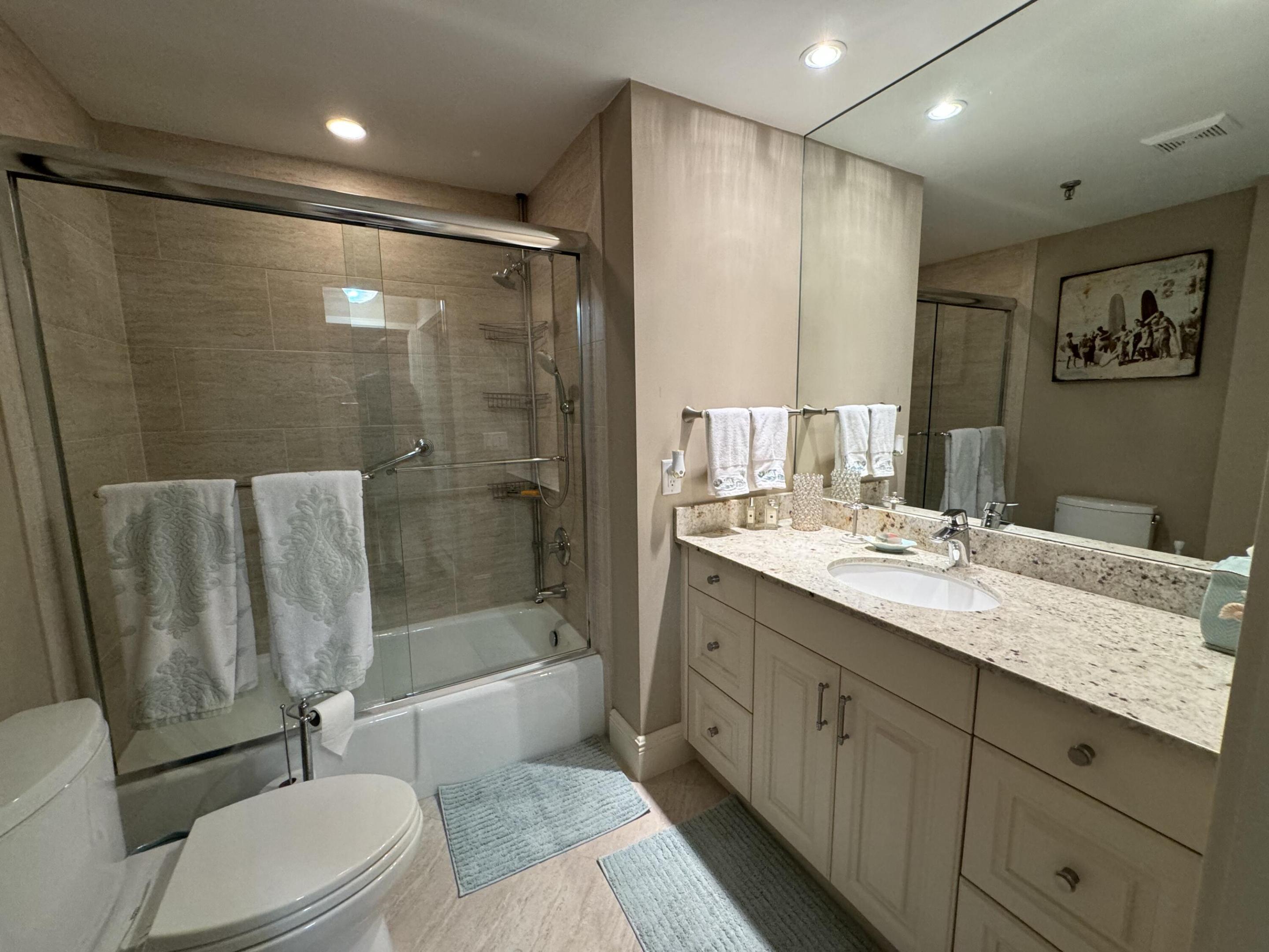 11370 Twelve Oaks Way 315