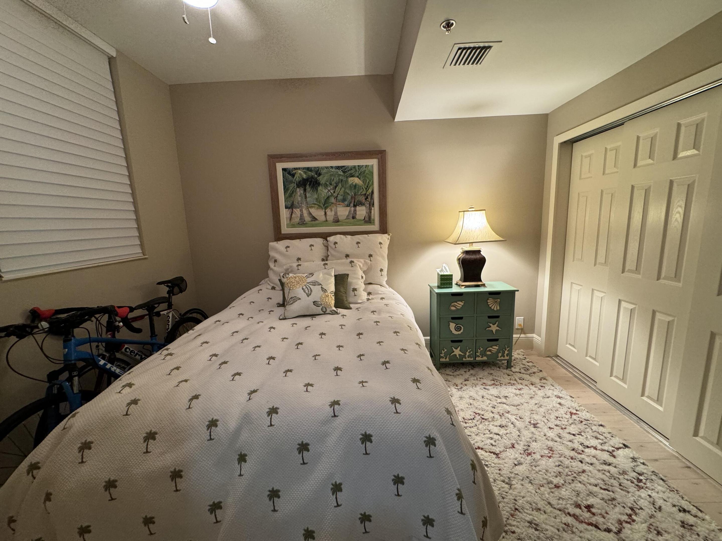 11370 Twelve Oaks Way 315