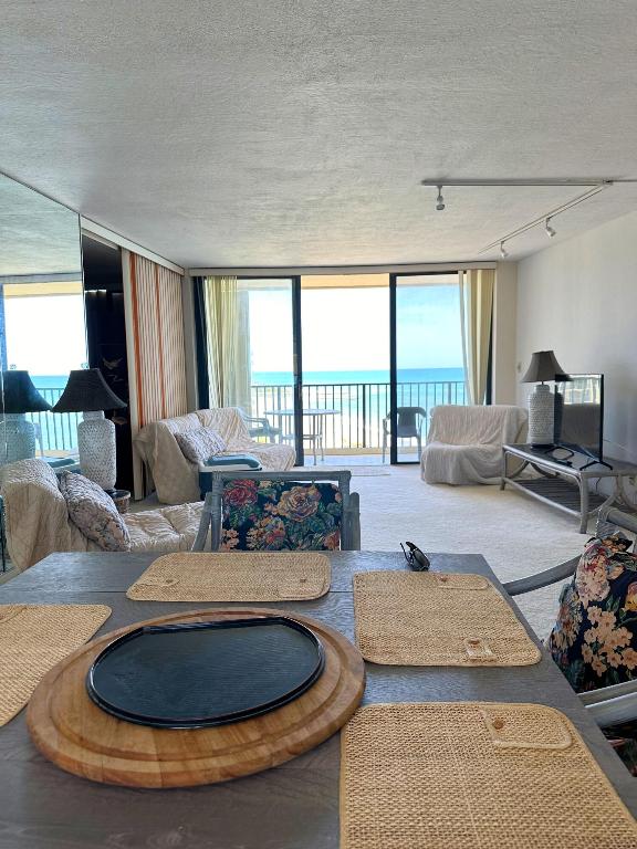 300 Ocean Trail Way 1202