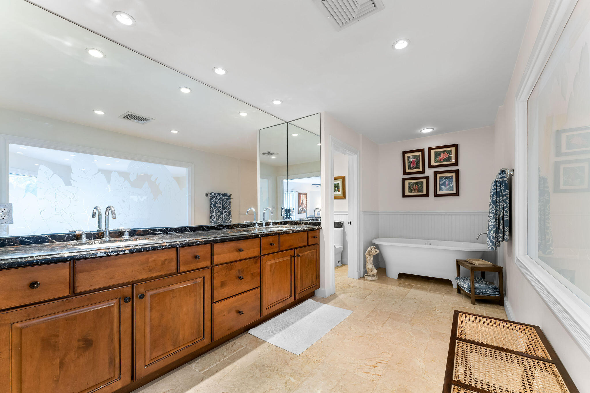 14354 Cypress Island Circle