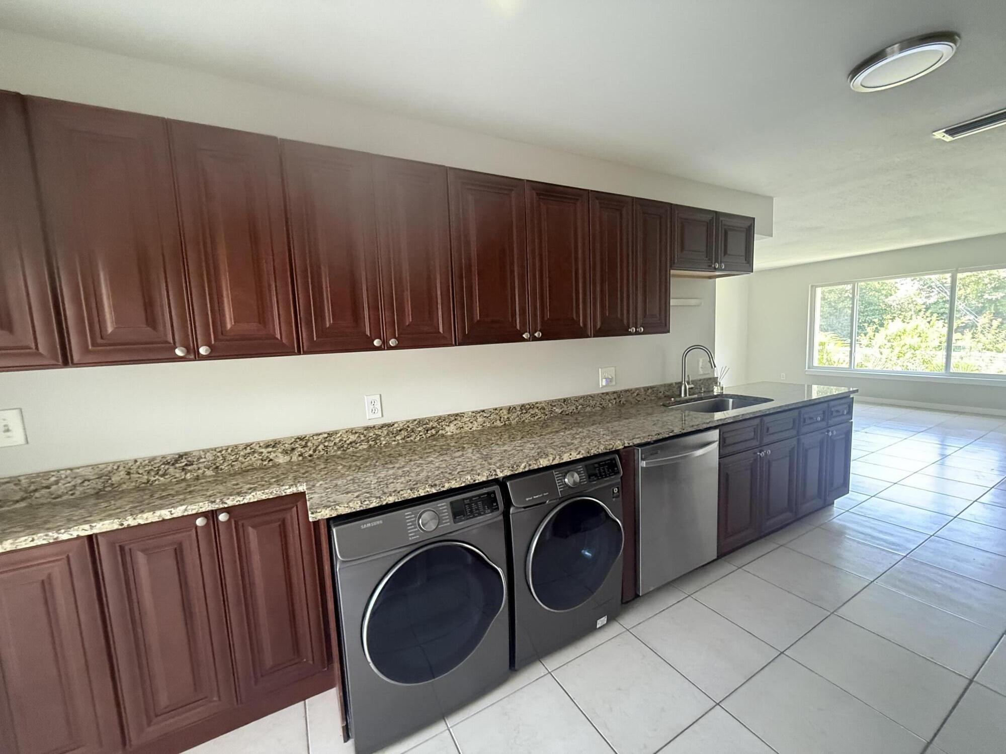 11518 Landing Place B4