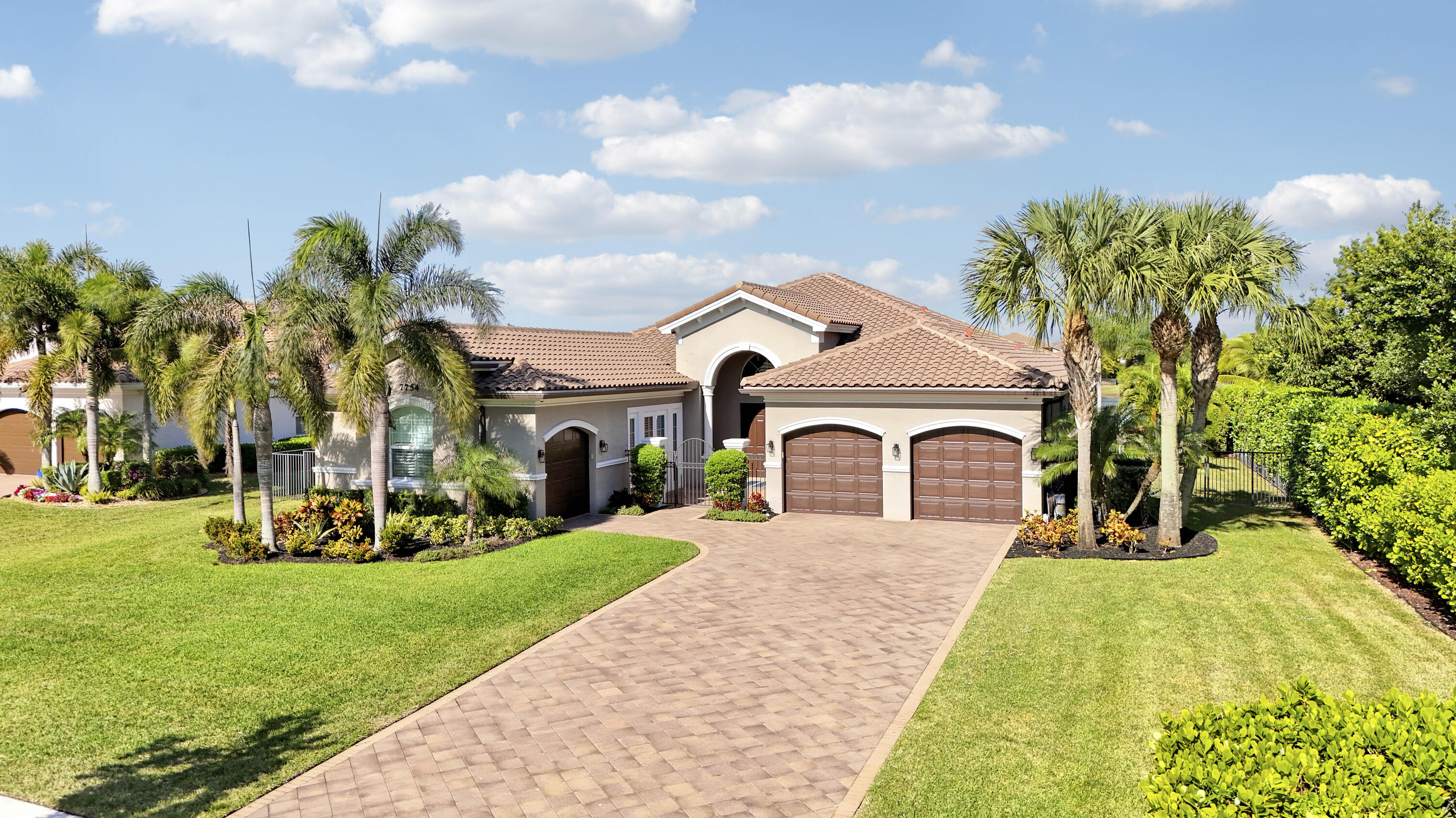 7754 Maywood Crest Drive, West Palm Beach