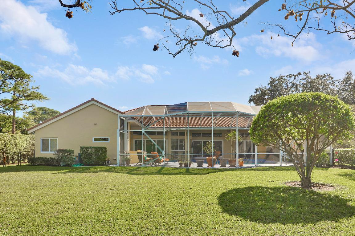 5213 Desert Vixen Road