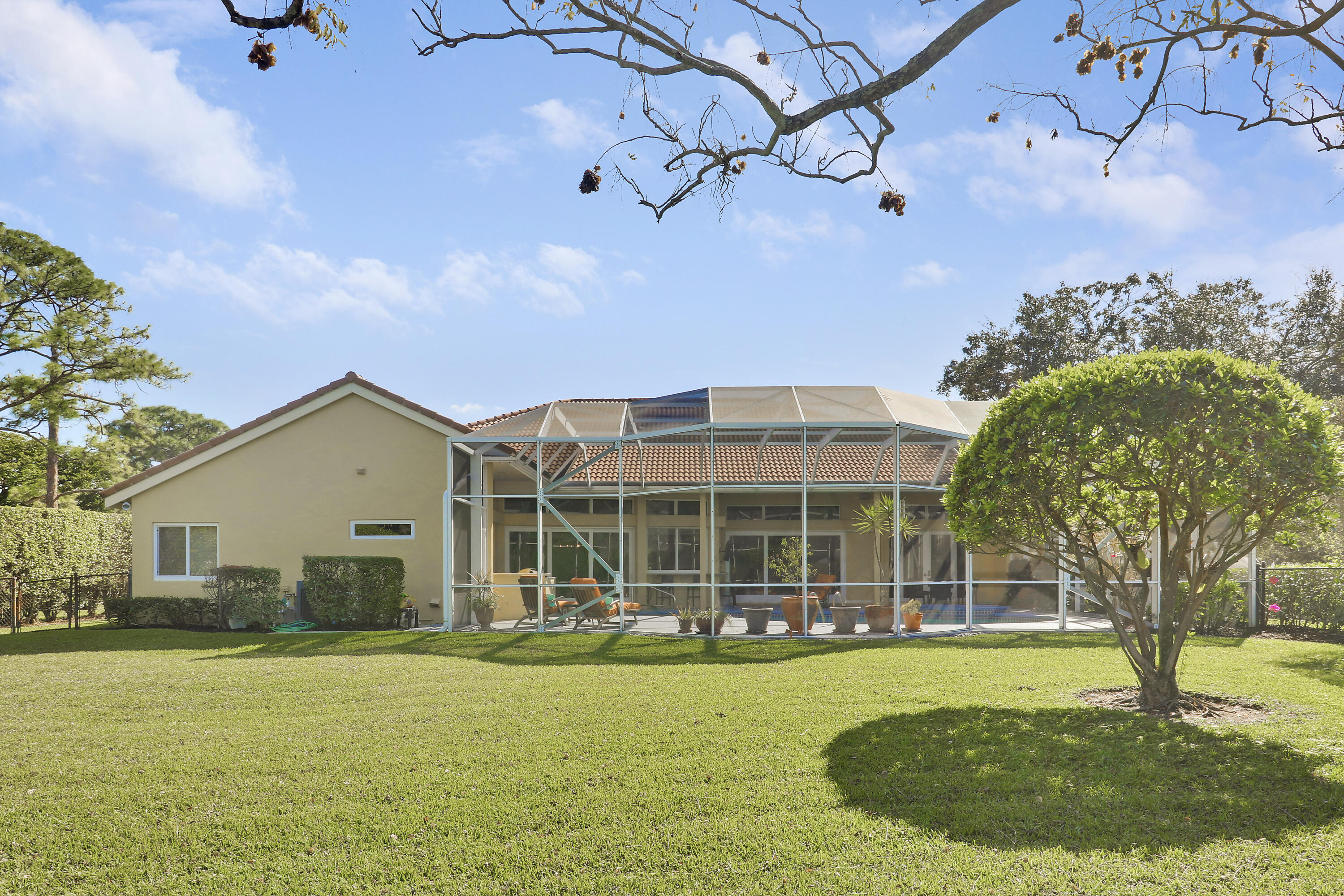 5213 Desert Vixen Road