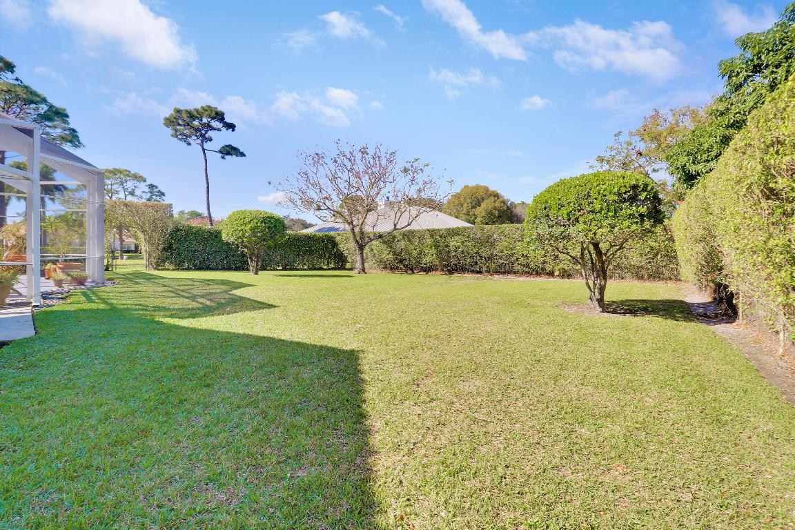 5213 Desert Vixen Road