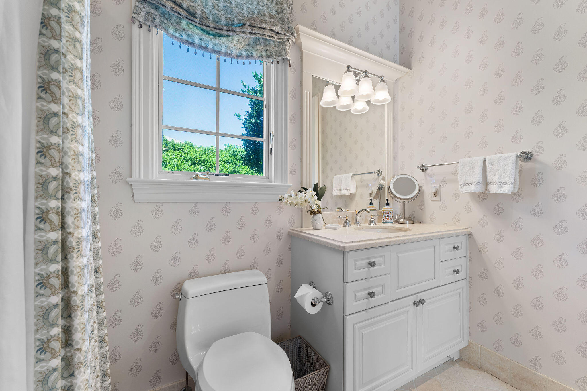 1155 Lake House Drive