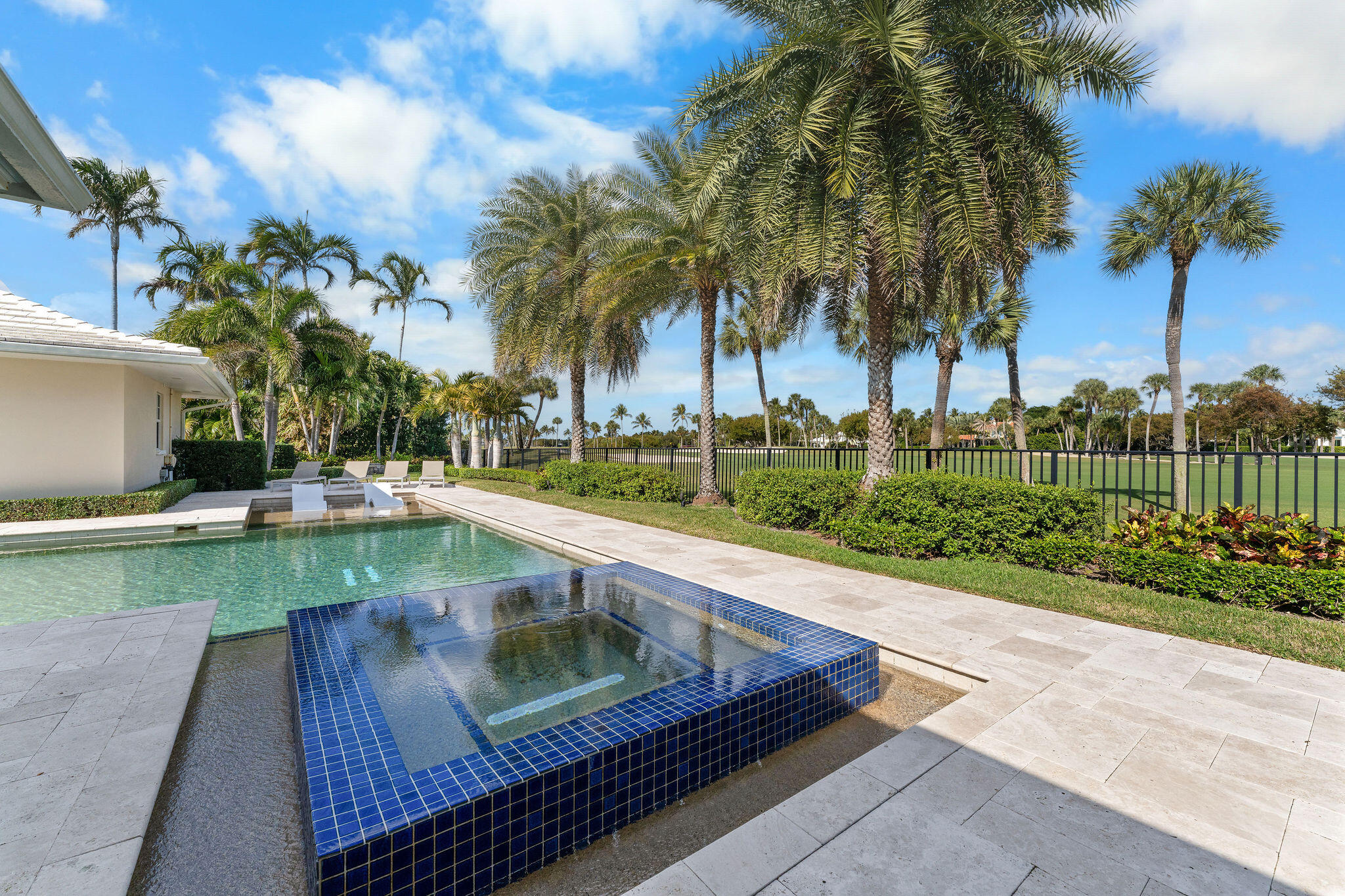 11354 Golfview Lane