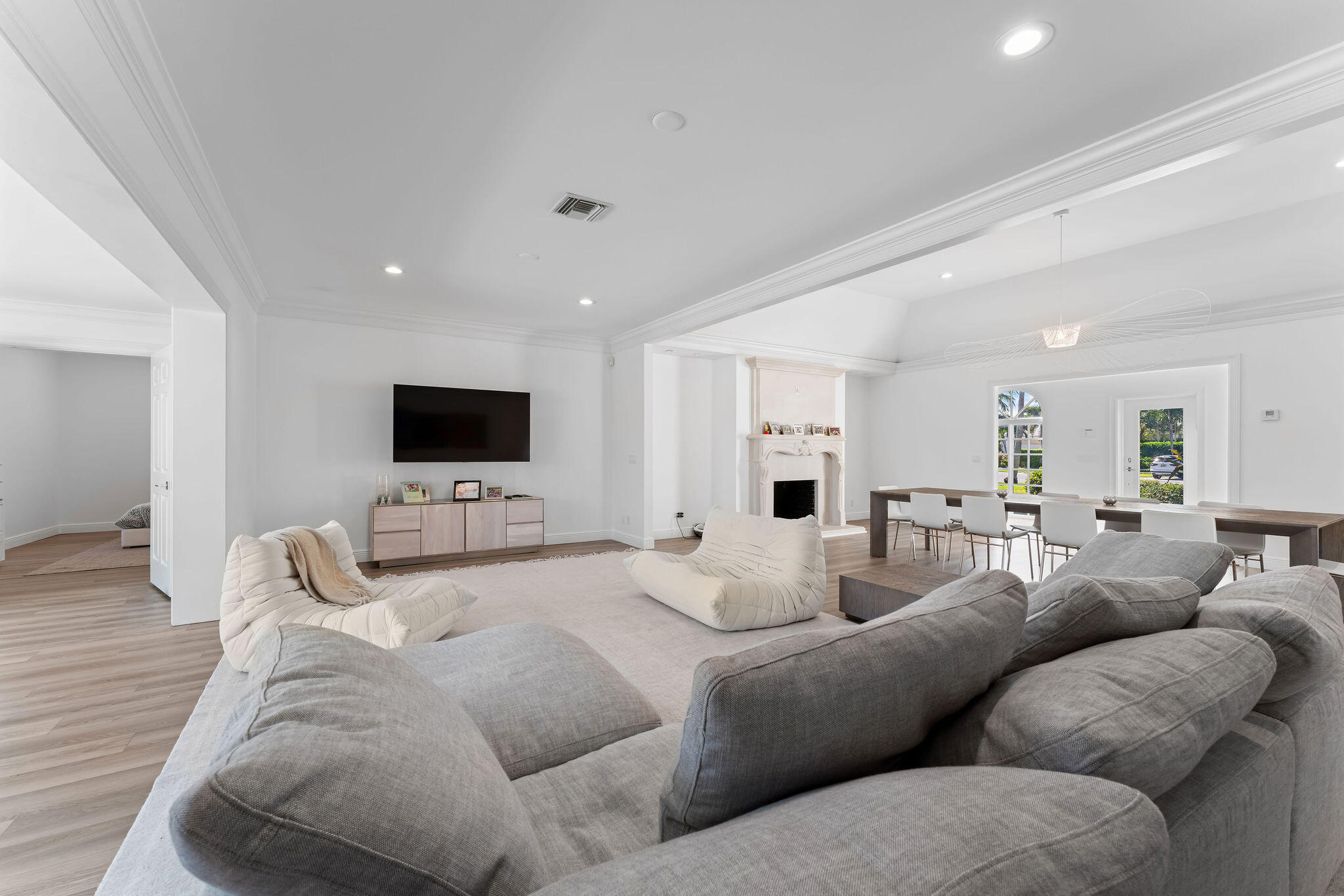 971 Lake House Drive