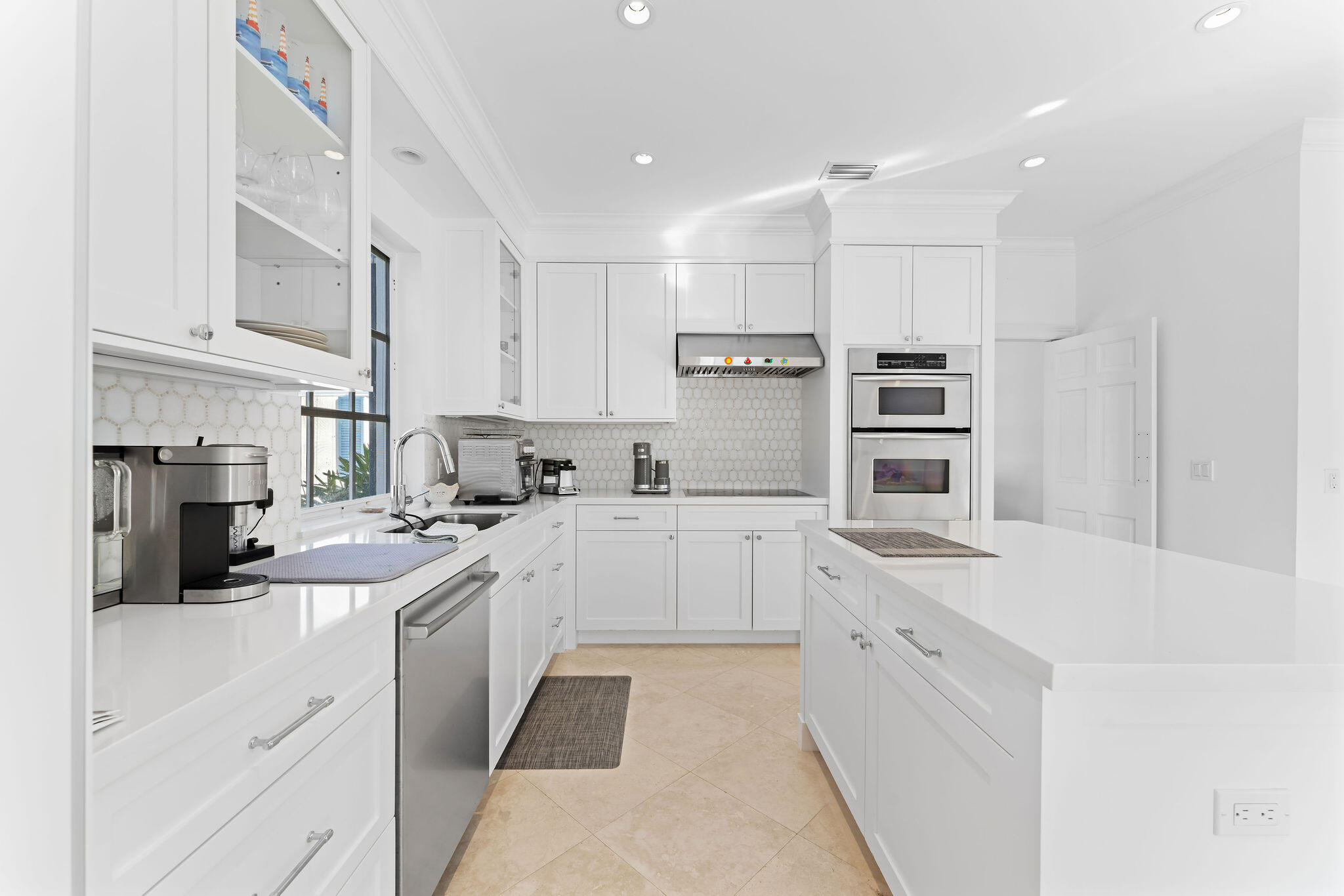 971 Lake House Drive