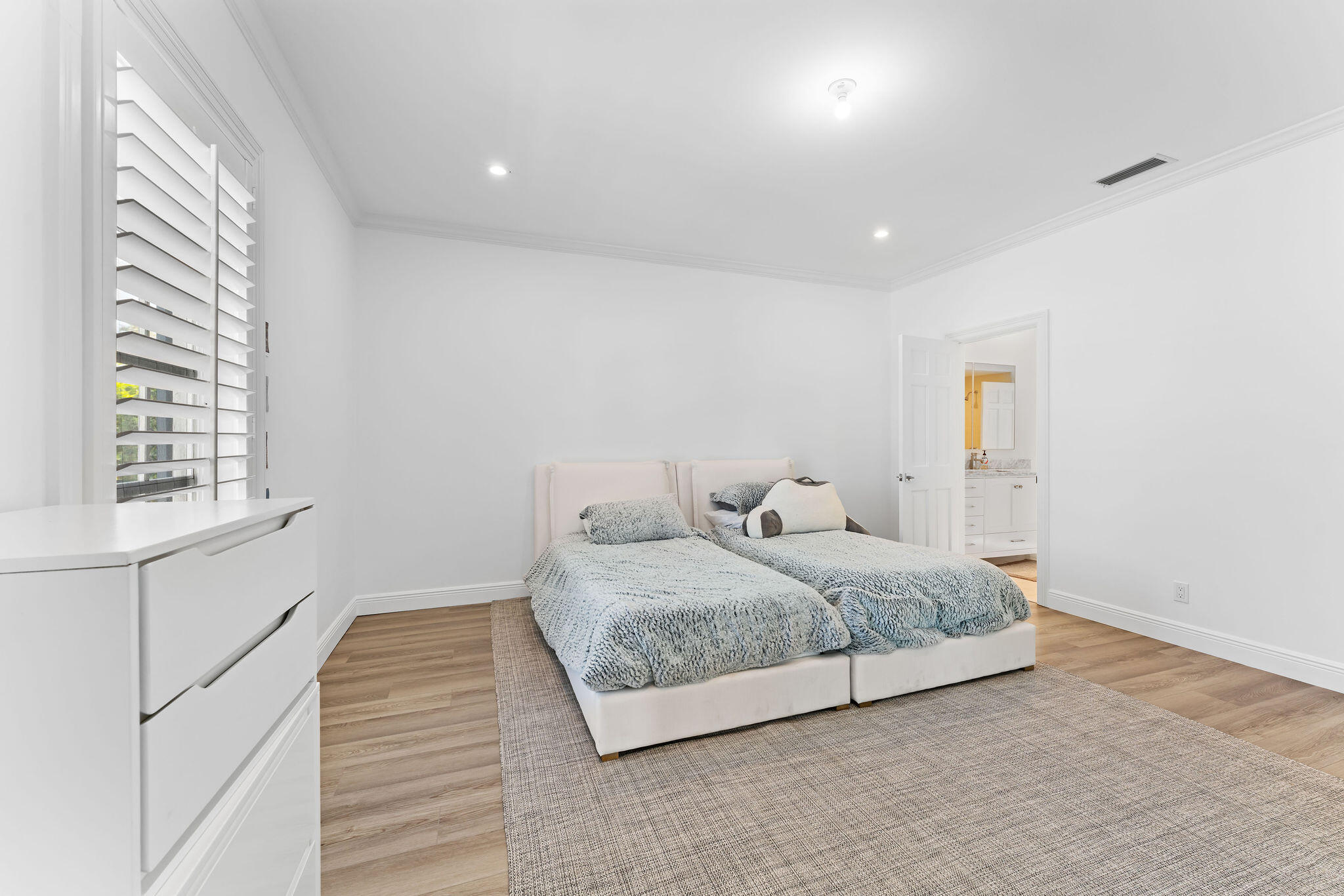 971 Lake House Drive