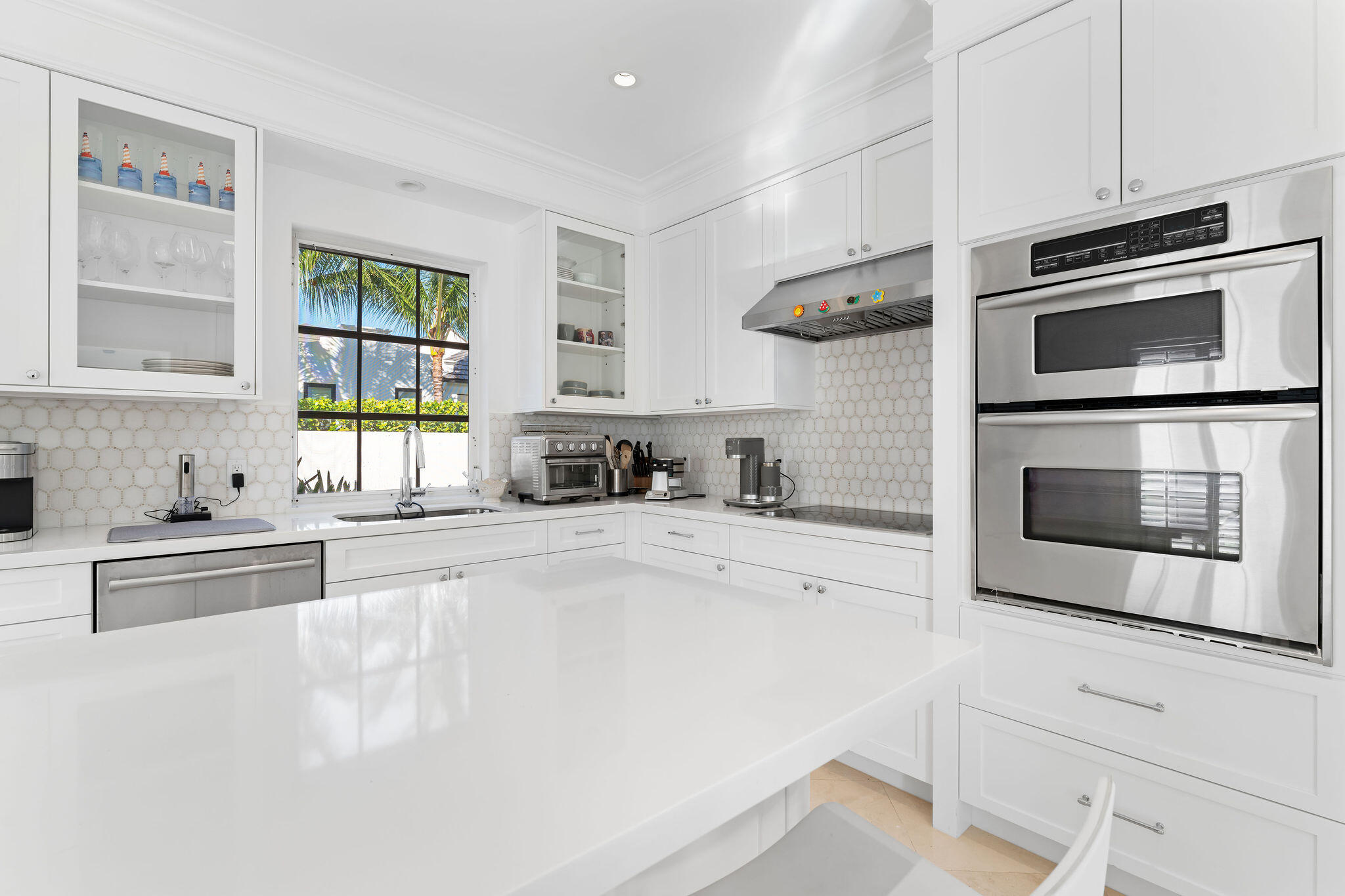 971 Lake House Drive