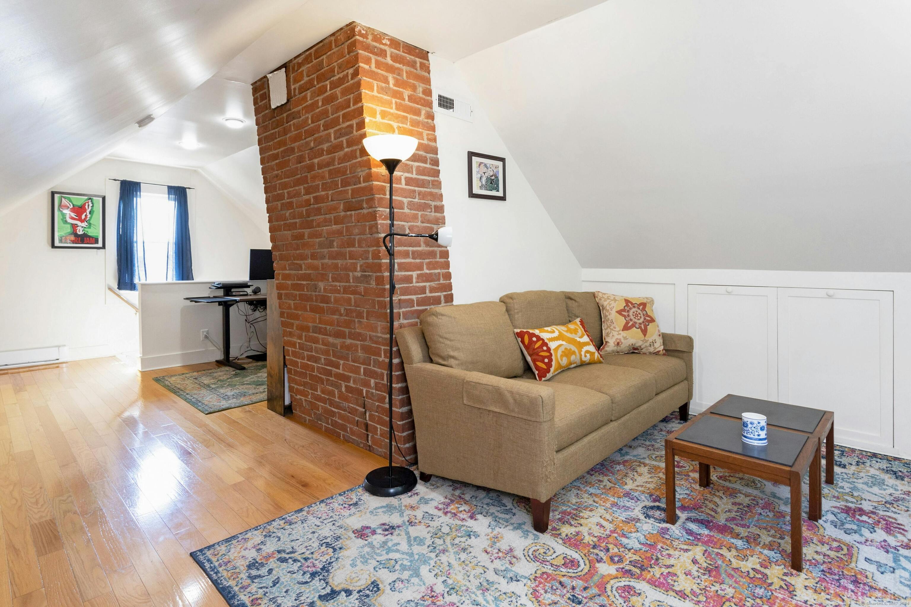 24 Cliff Avenue