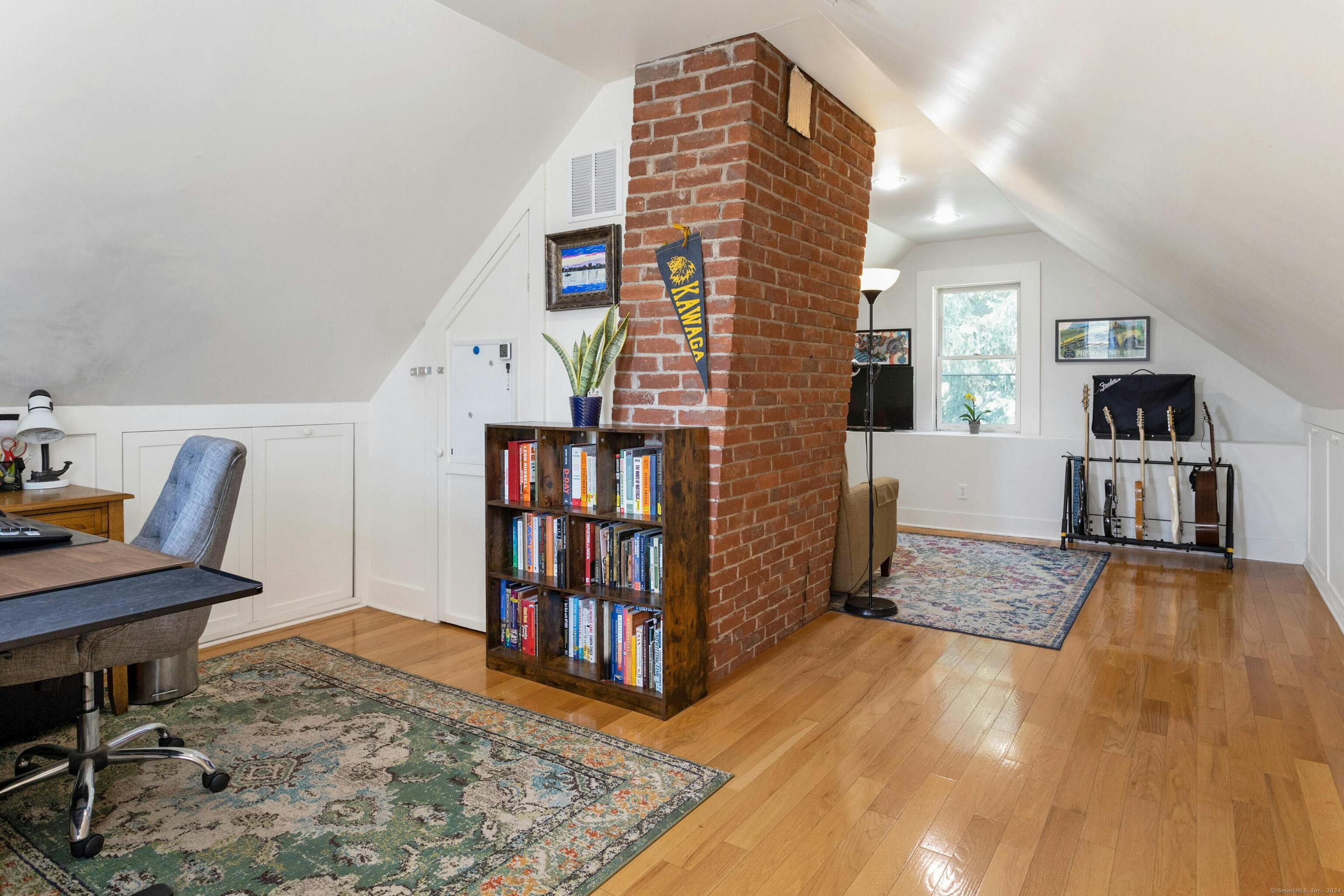 24 Cliff Avenue