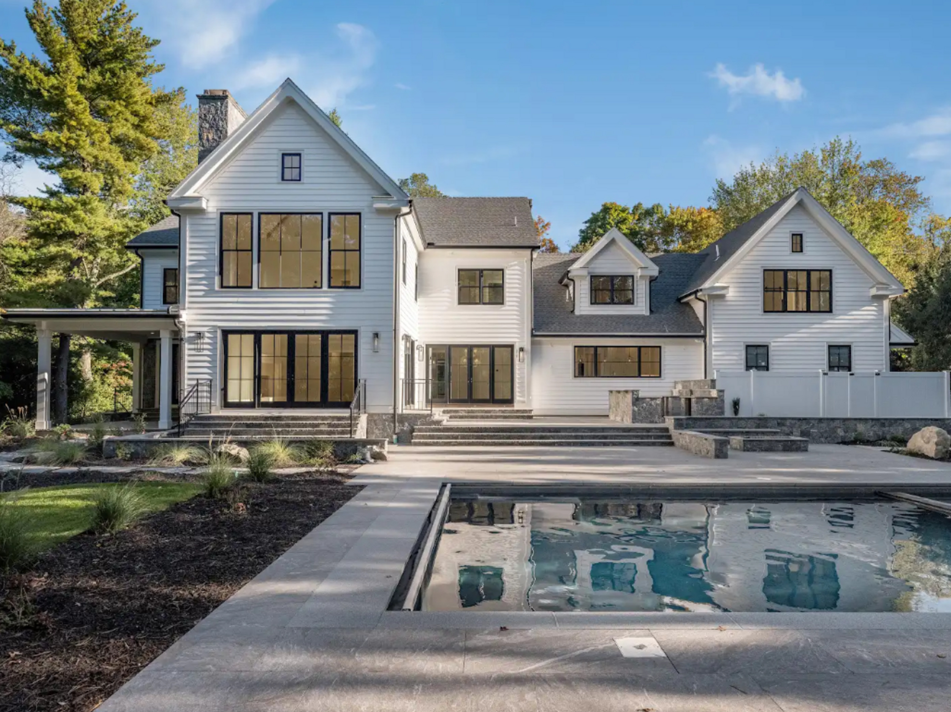 259 Middlesex Road