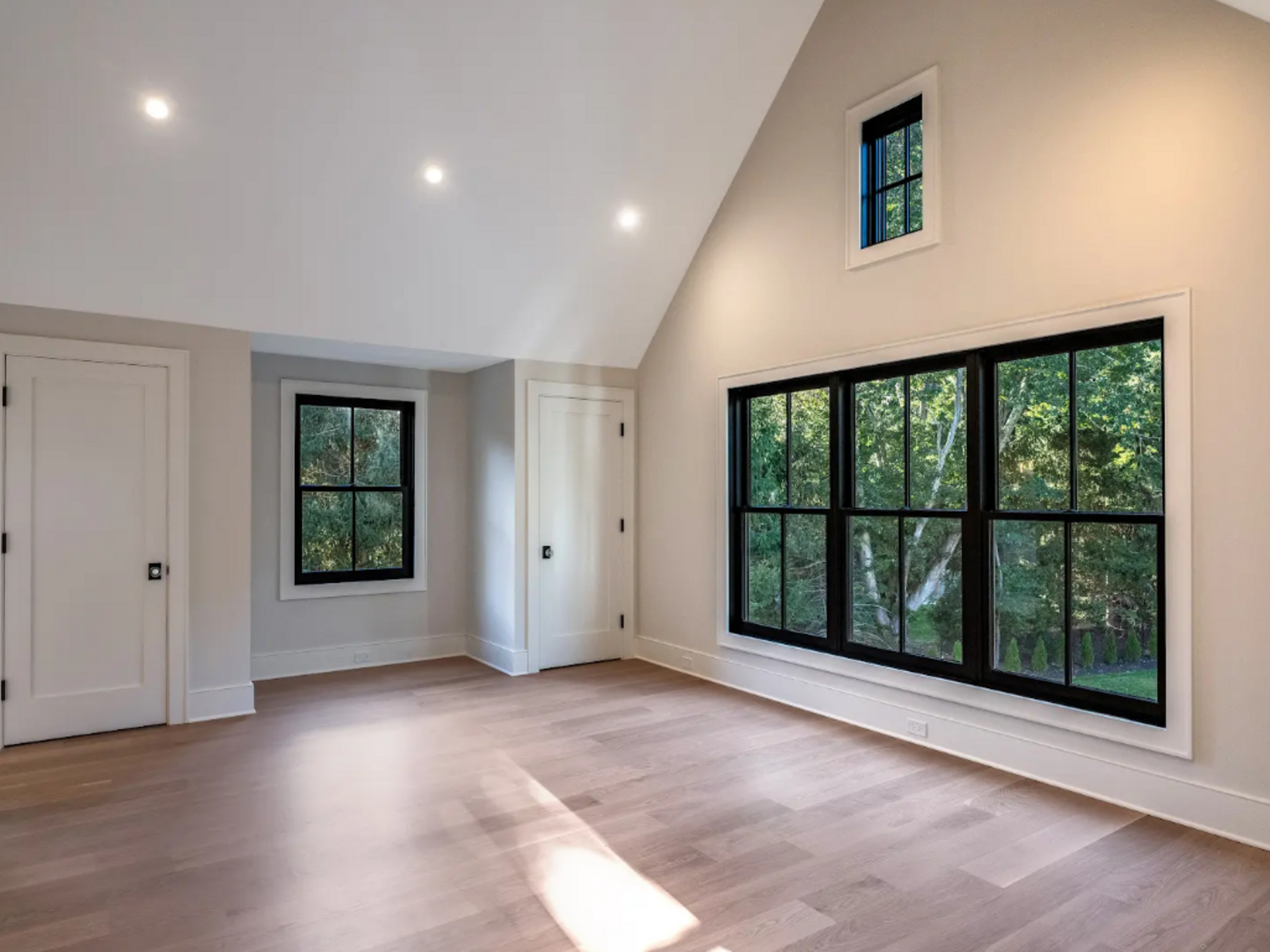 259 Middlesex Road