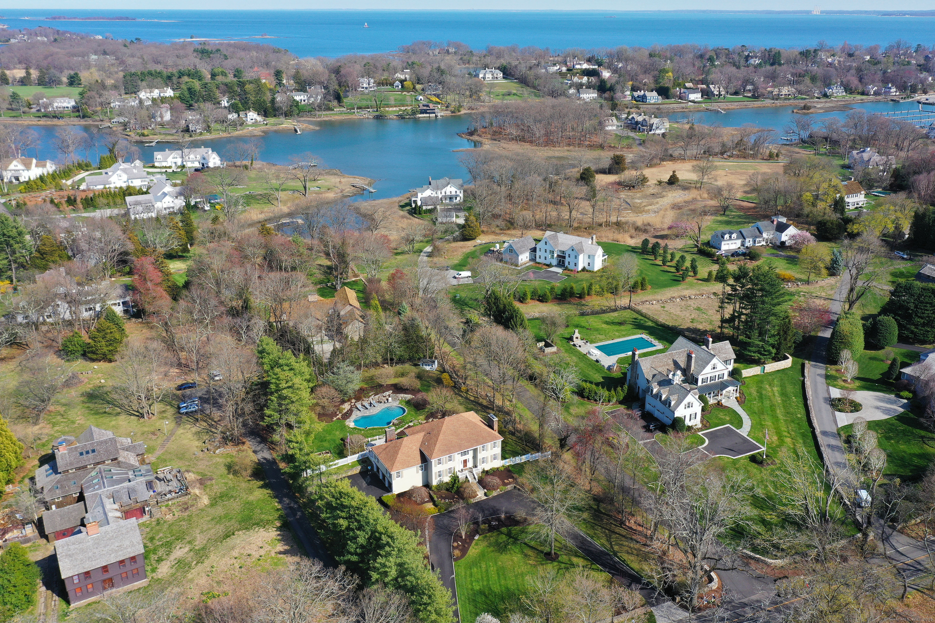 84 Nearwater Lane
