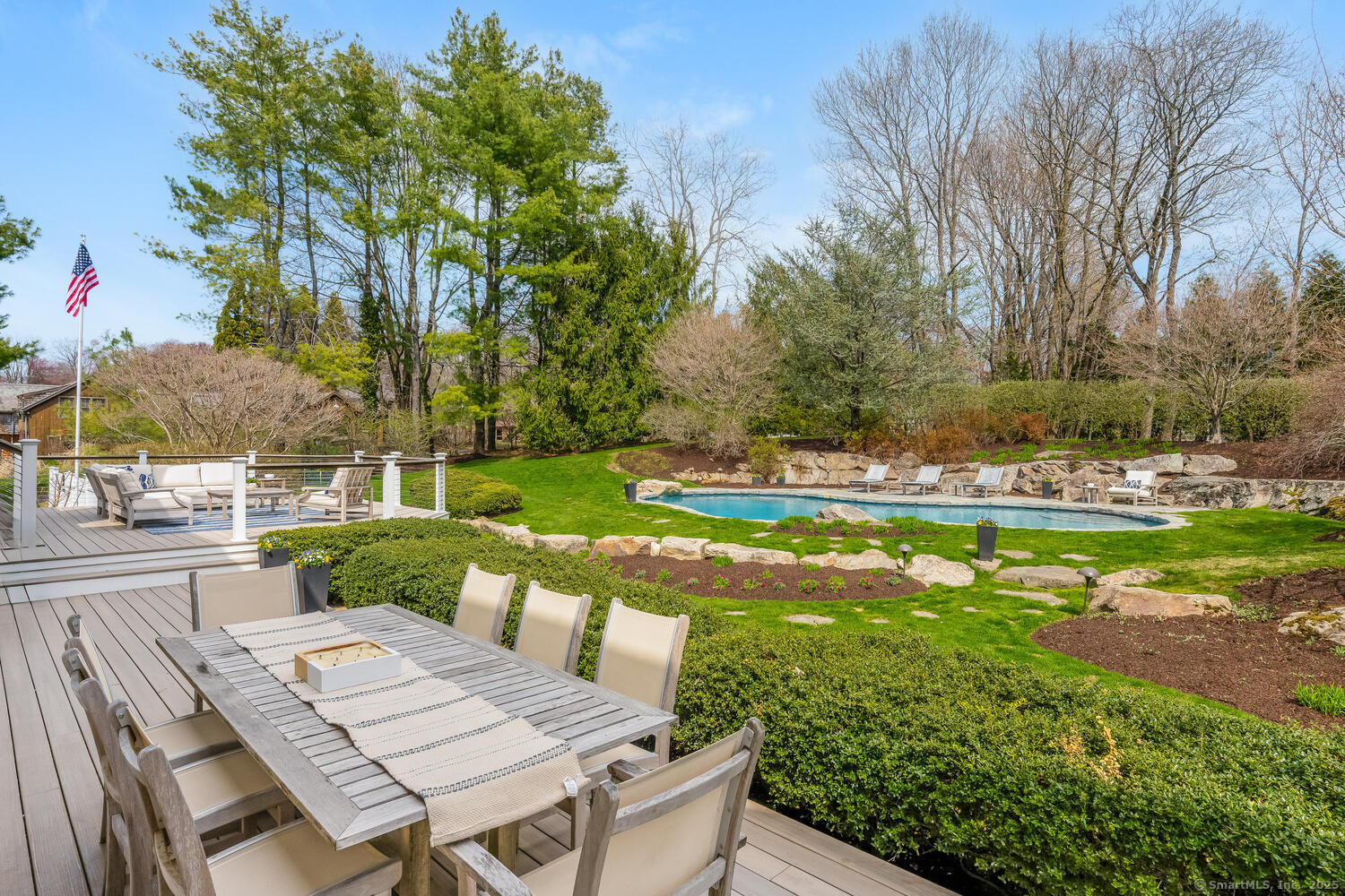 84 Nearwater Lane