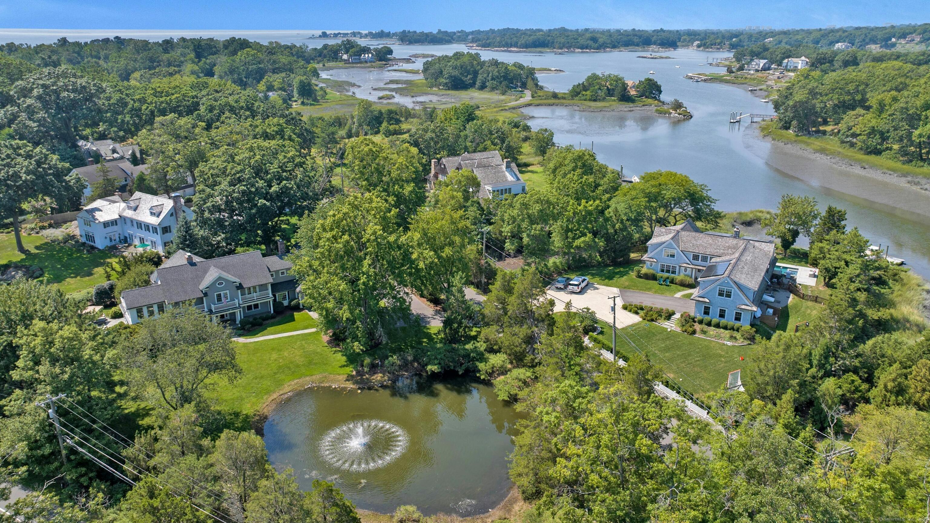 3 Contentment Island Road