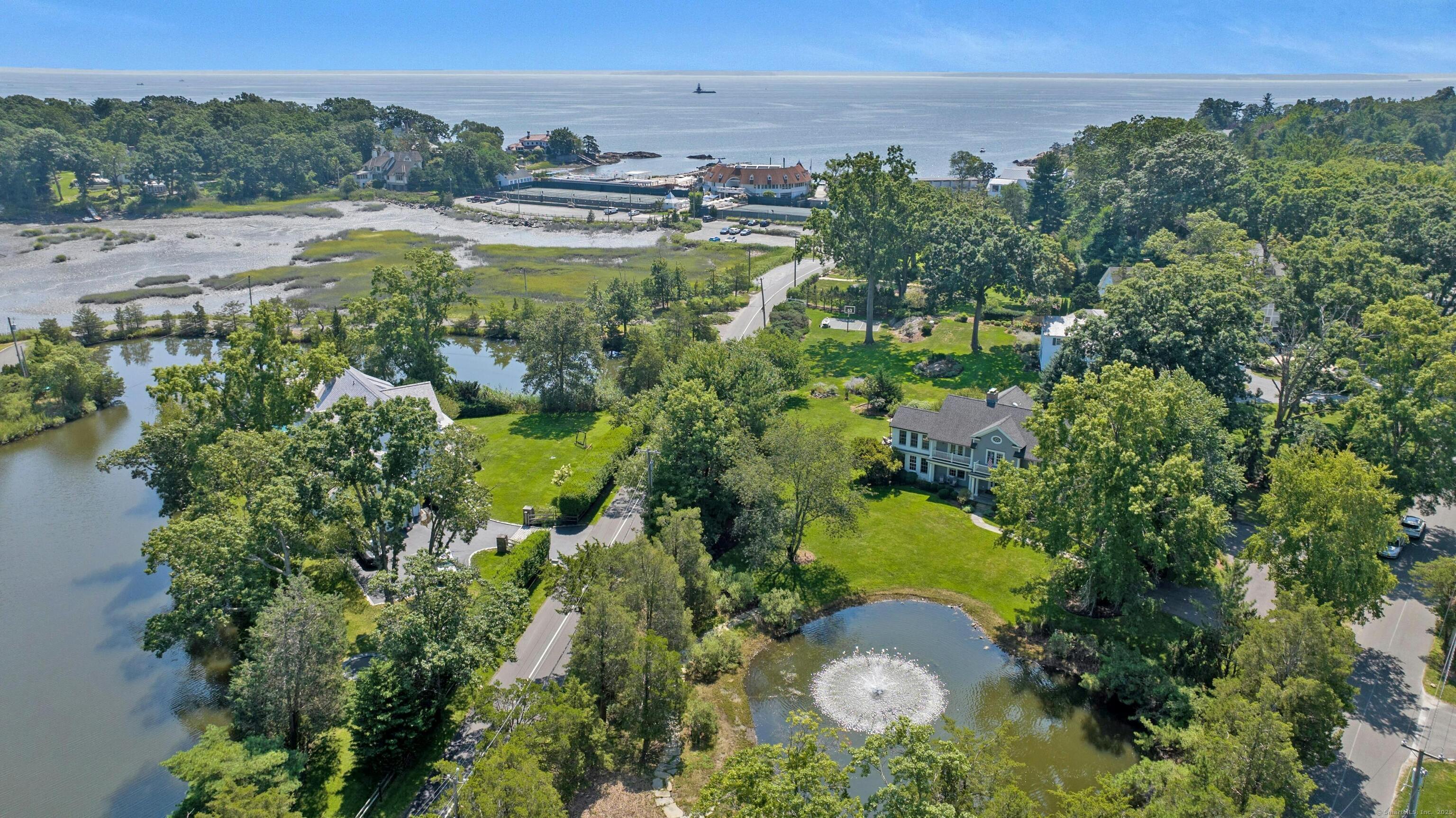 3 Contentment Island Road