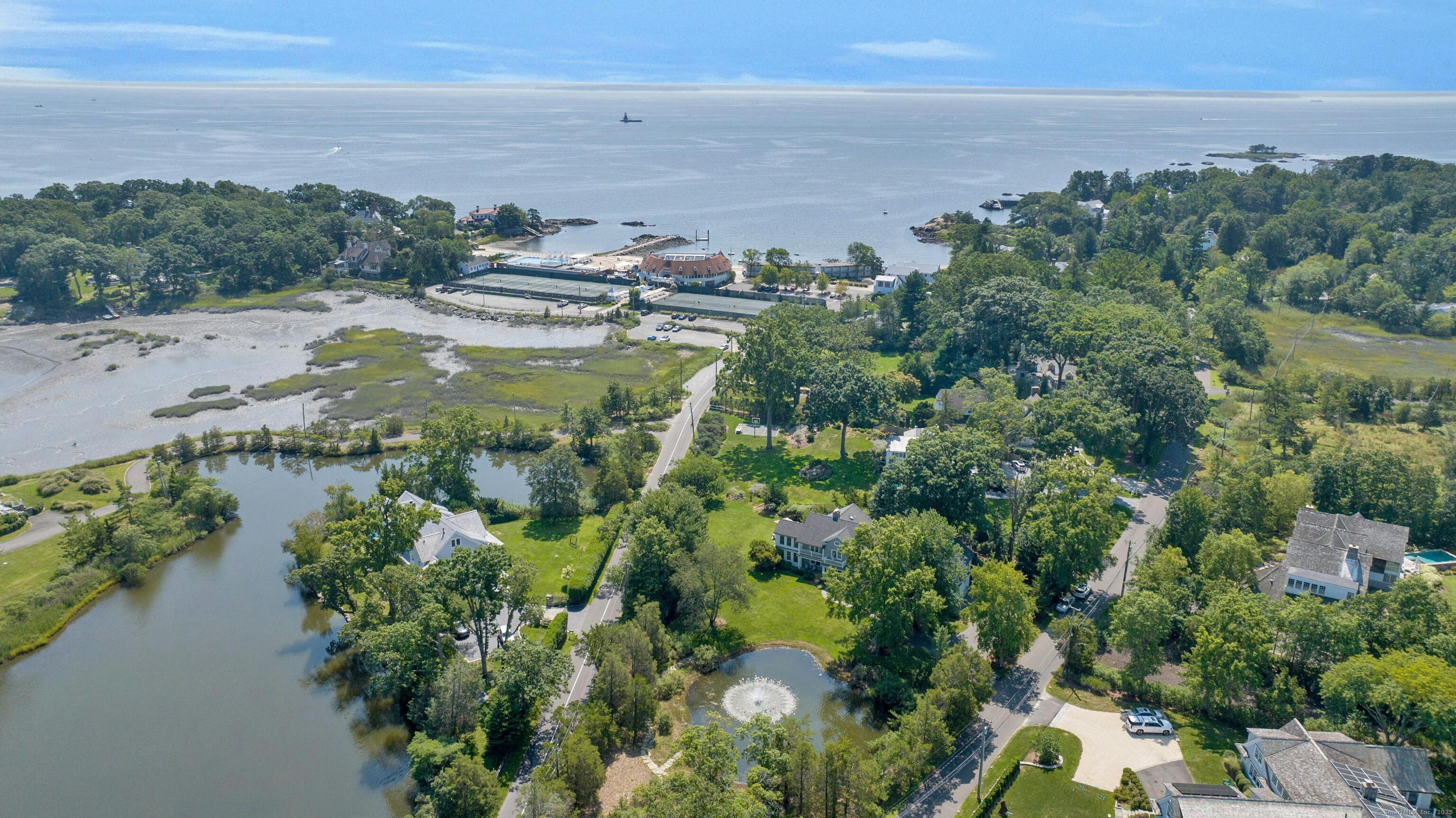 3 Contentment Island Road