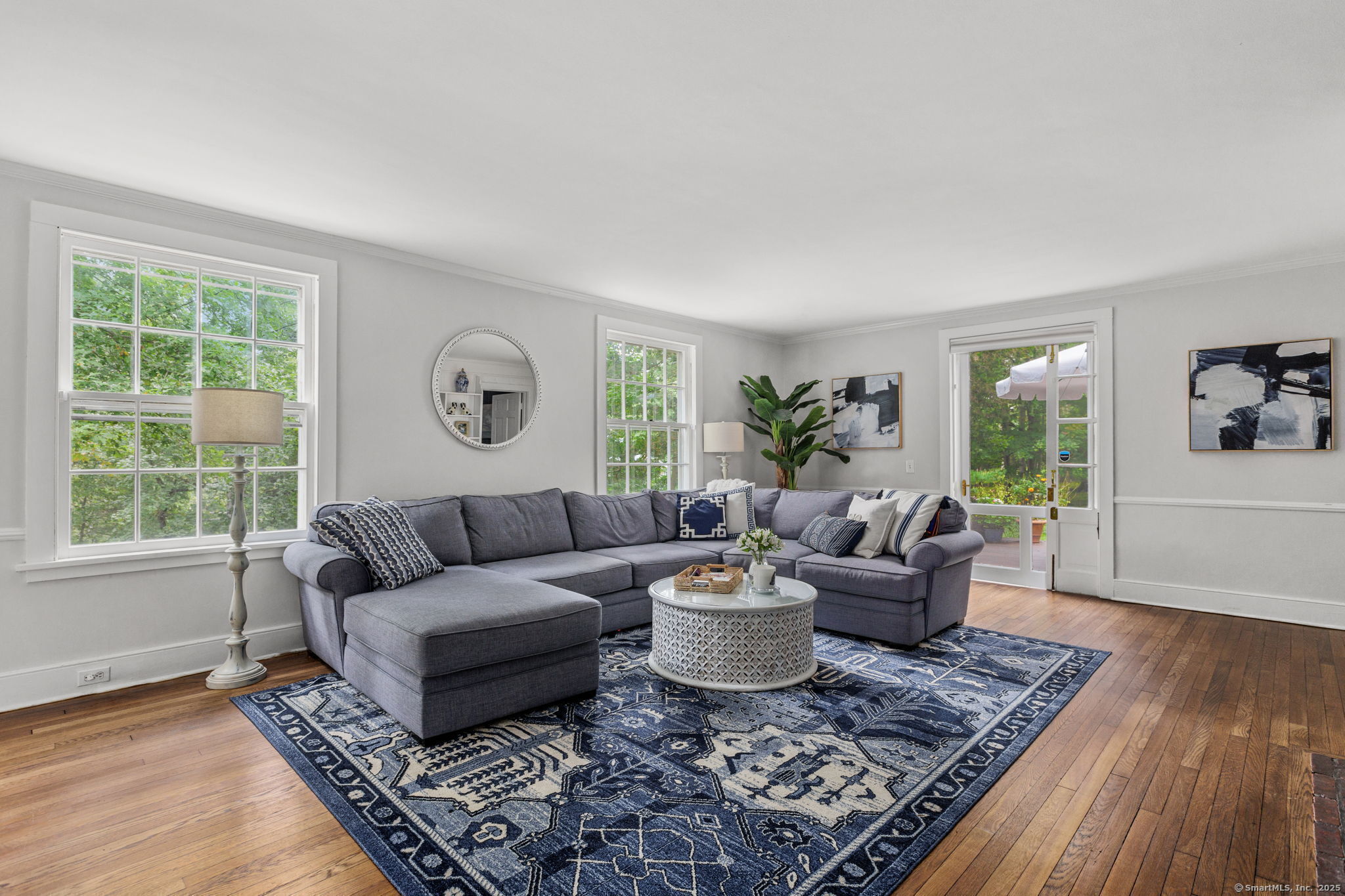 11 Cranbury Road