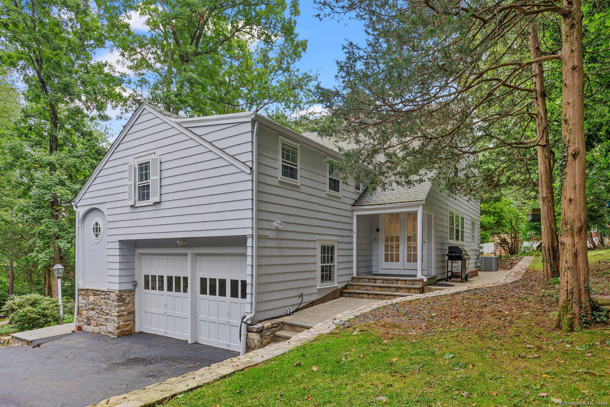 11 Cranbury Road