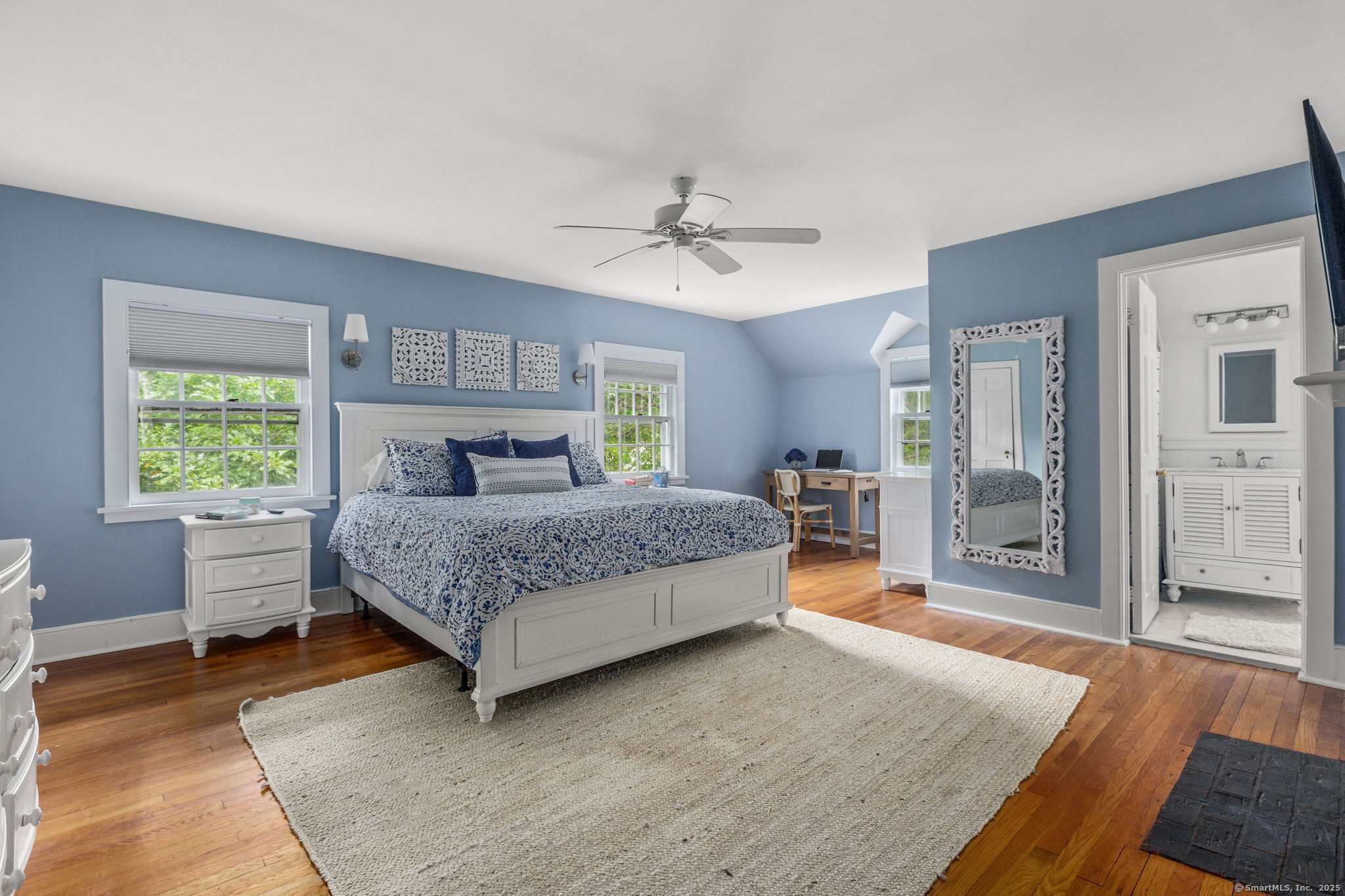 11 Cranbury Road