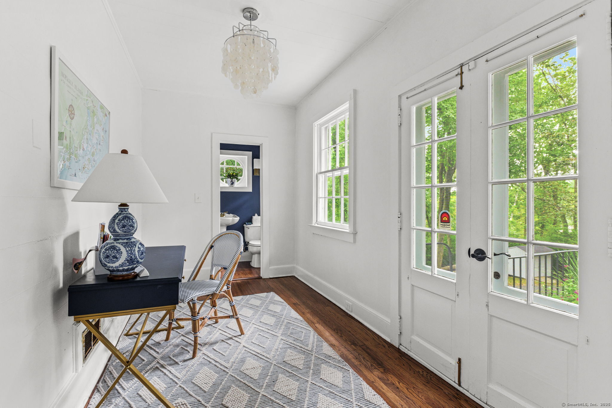11 Cranbury Road