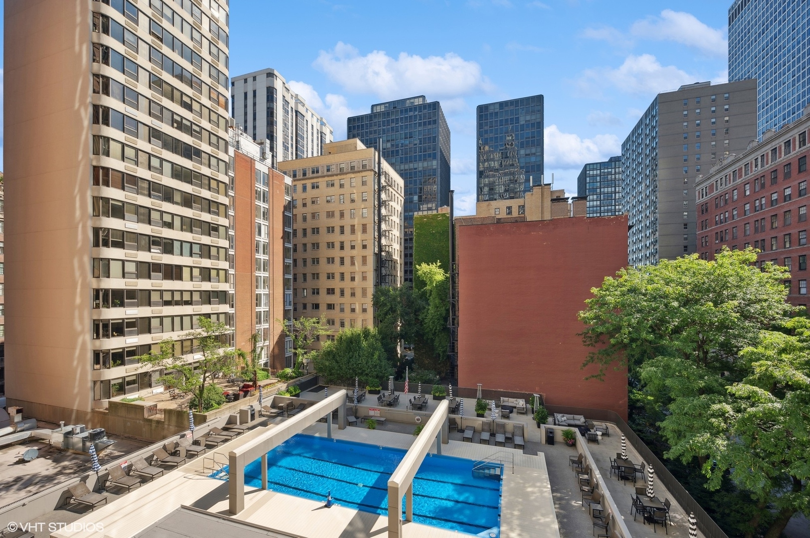 200 E Delaware Place Unit: 6D