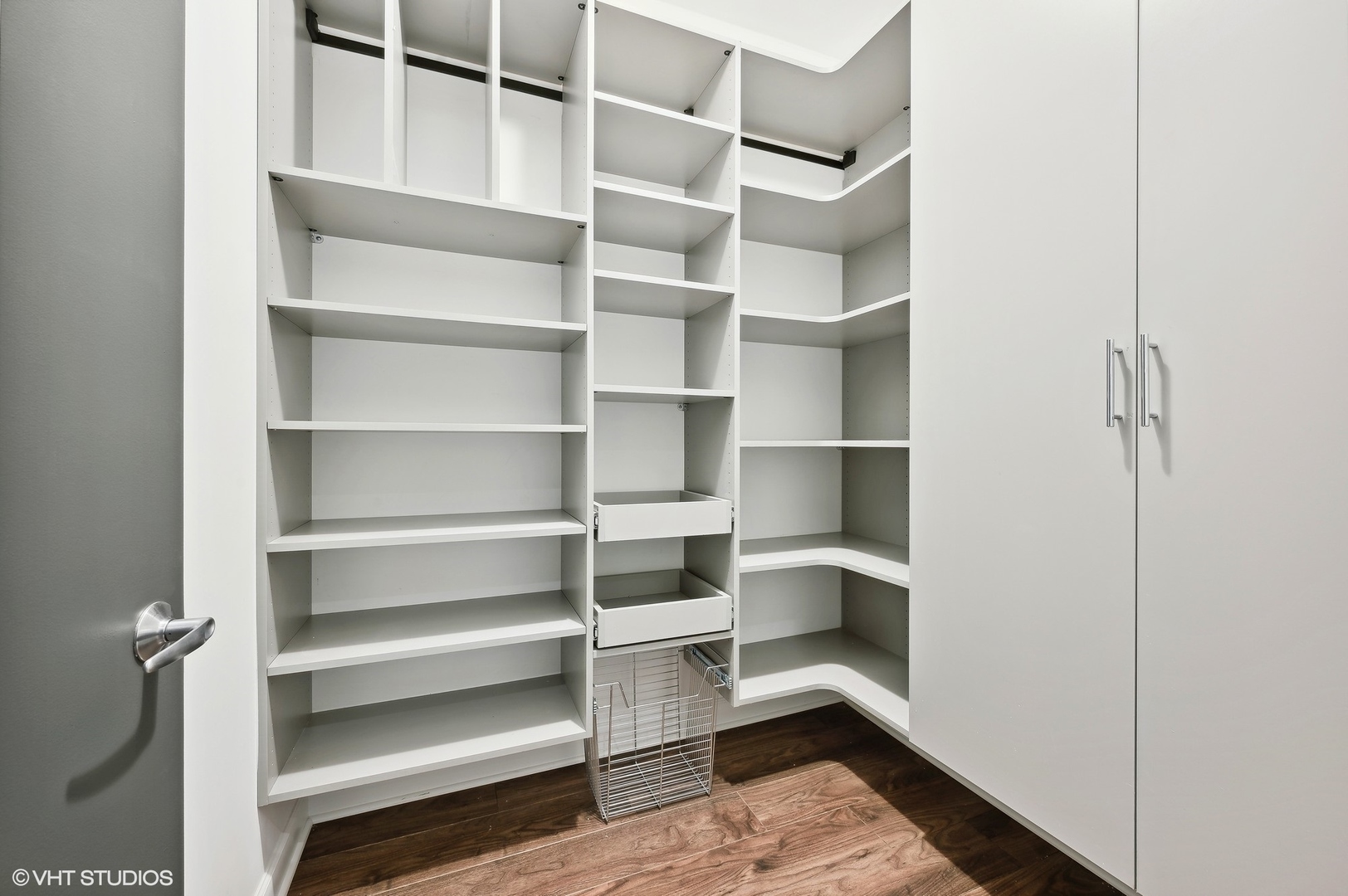1201 S Prairie Avenue Unit: 4501