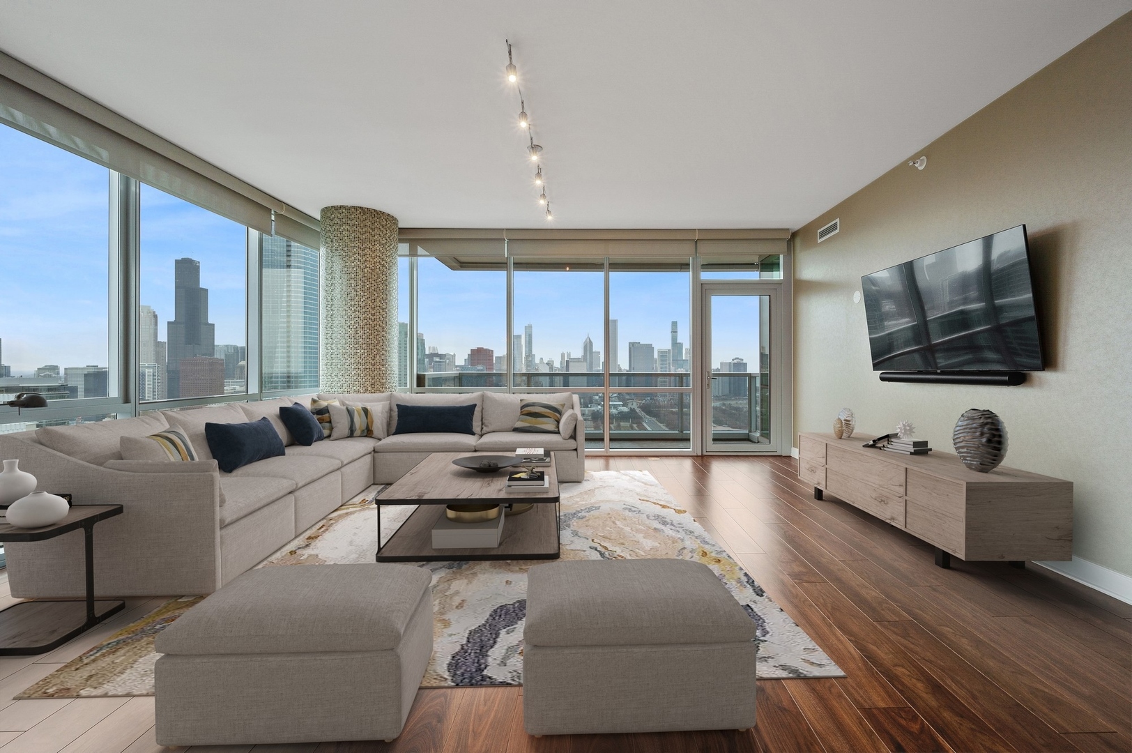 1201 S Prairie Avenue Unit: 4501