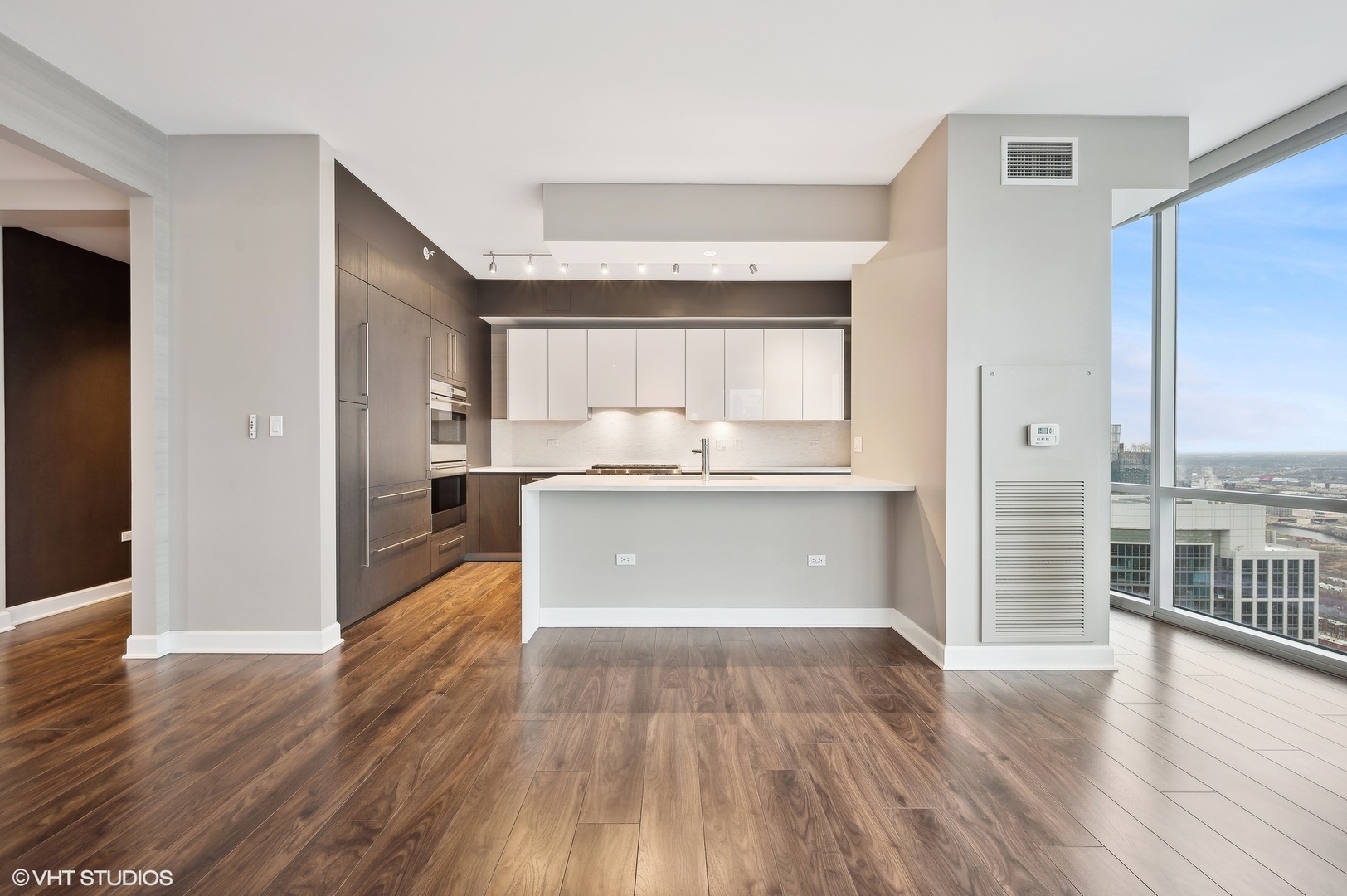 1201 S Prairie Avenue Unit: 4501