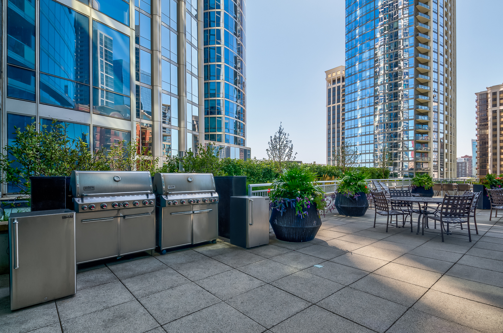 1201 S Prairie Avenue Unit: 4501