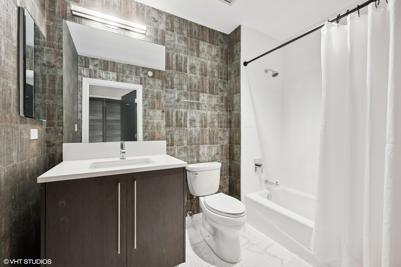 1201 S Prairie Avenue Unit: 4501