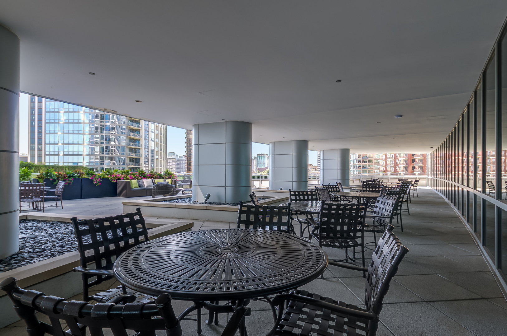 1201 S Prairie Avenue Unit: 4501