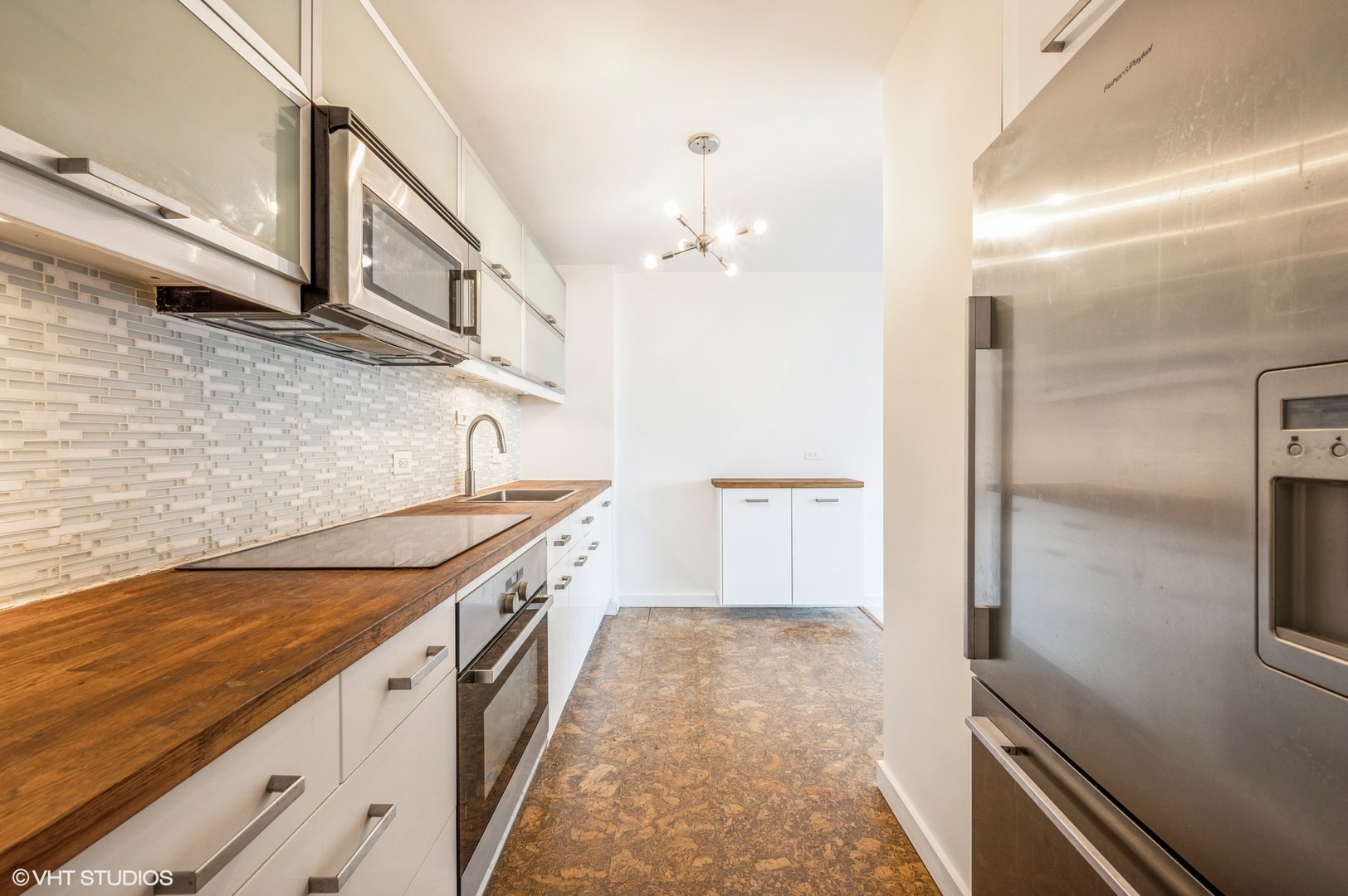 4250 N MARINE Drive Unit: 1333