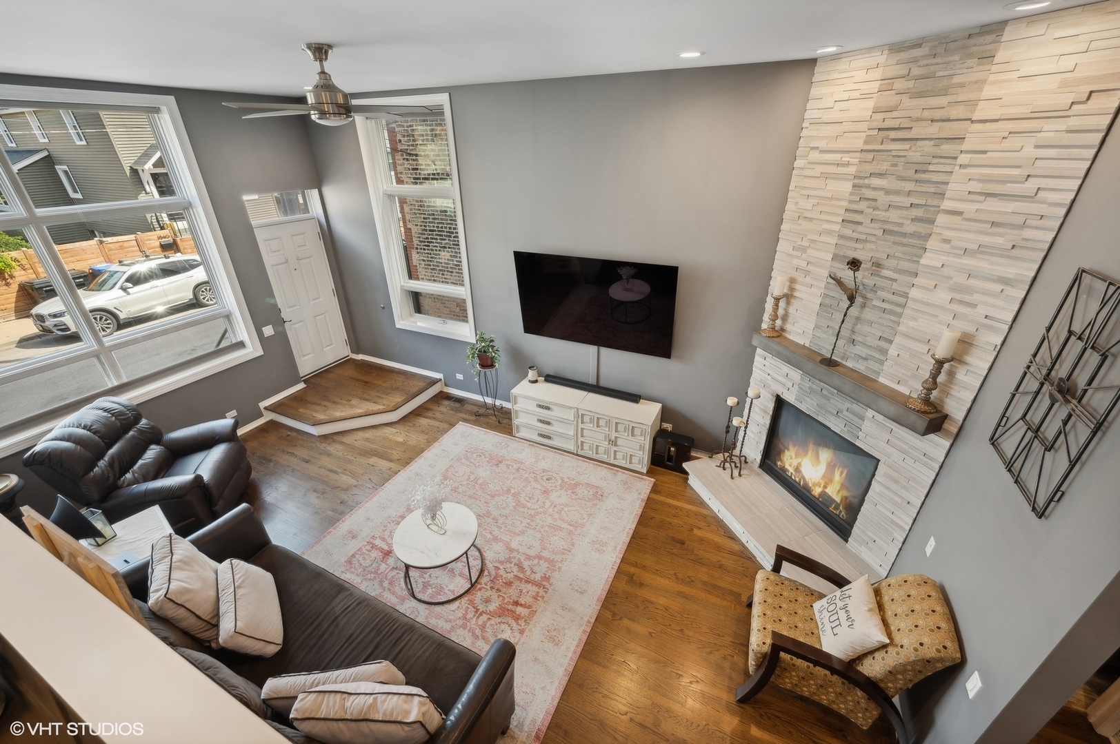 1645 W Ontario Street Unit: 1E