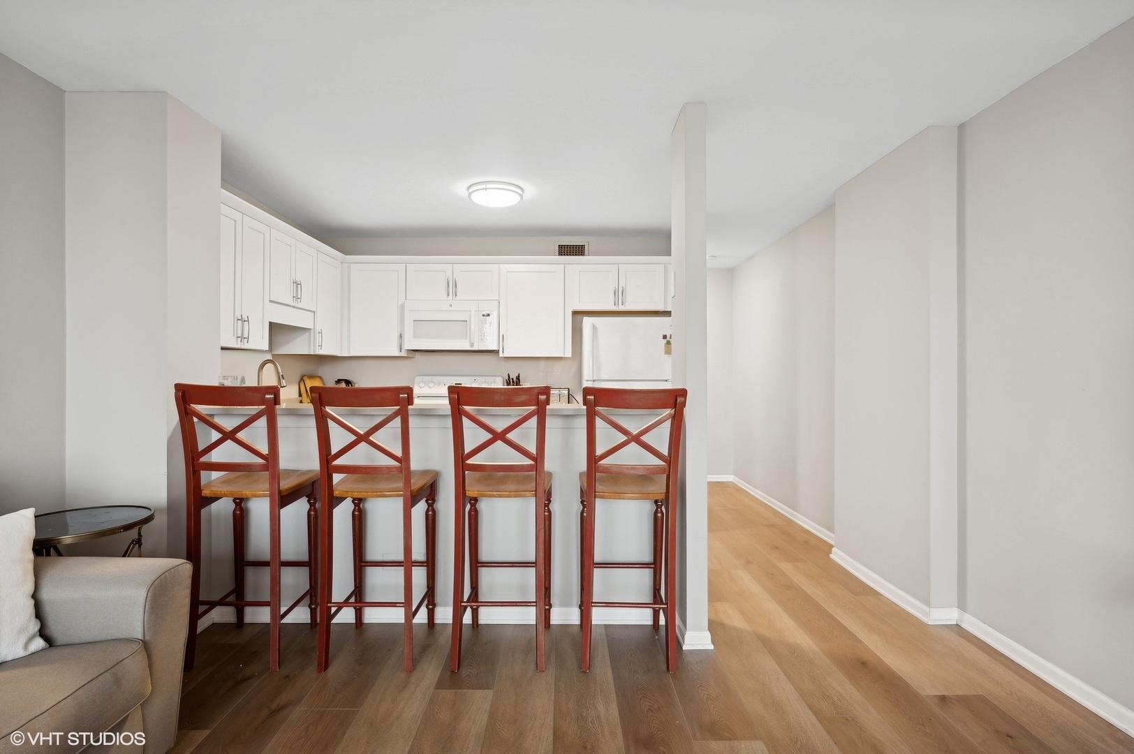 1636 N Wells Street Unit: 1712