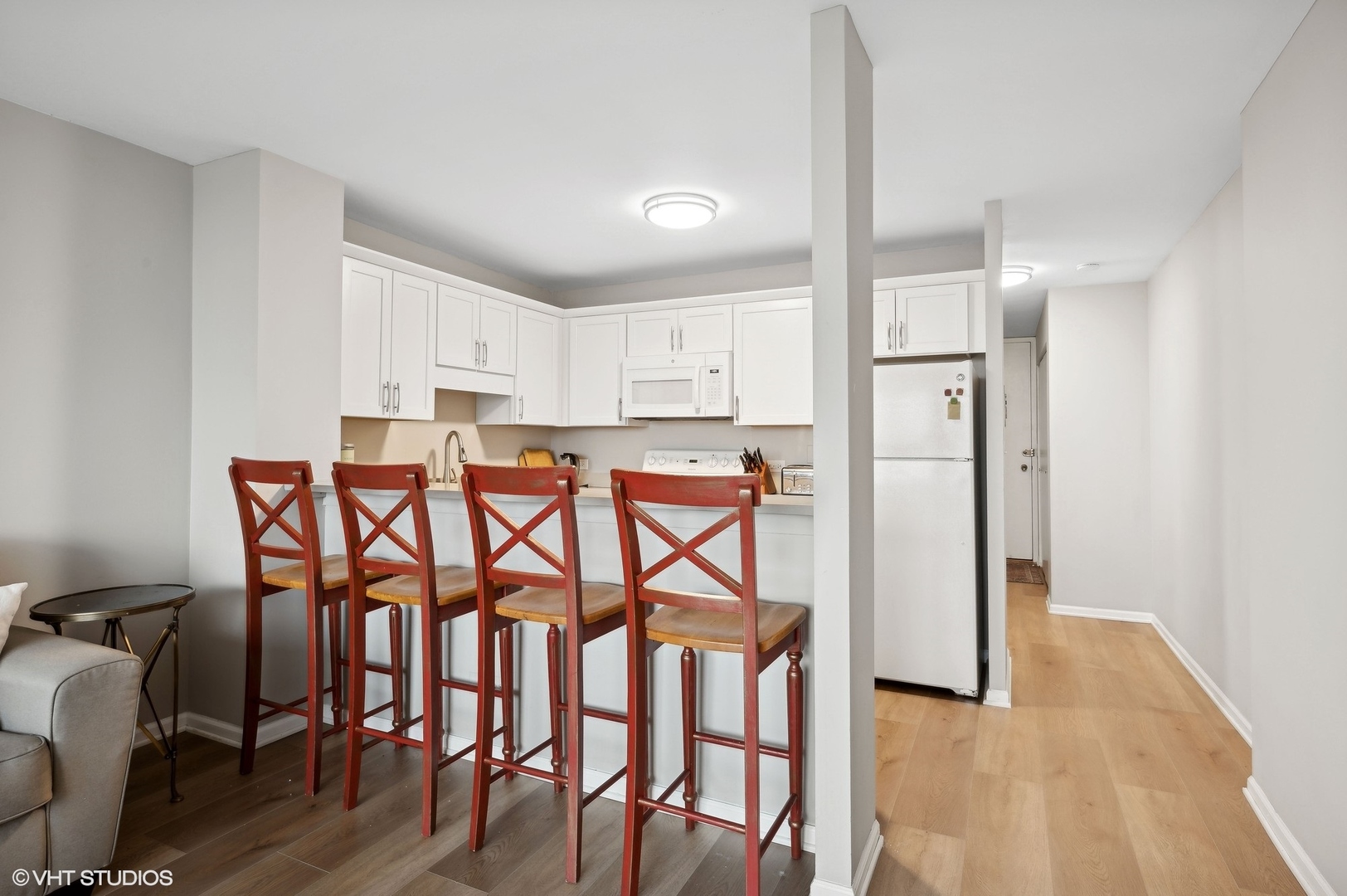 1636 N Wells Street Unit: 1712