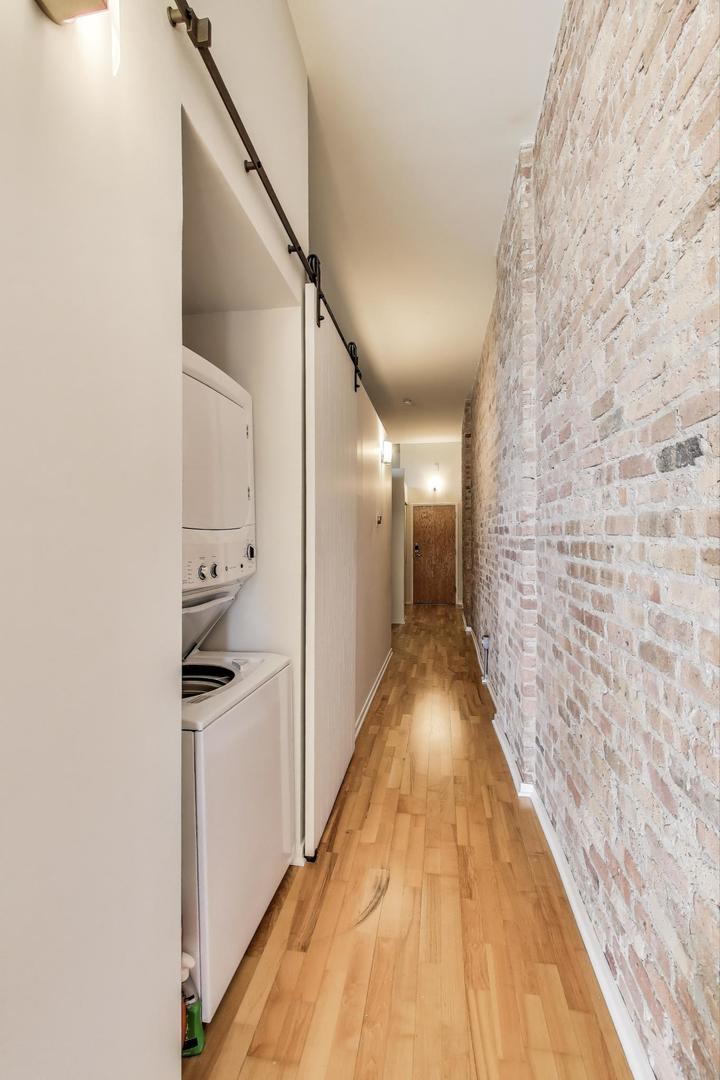 1631 S MICHIGAN Avenue Unit: 312