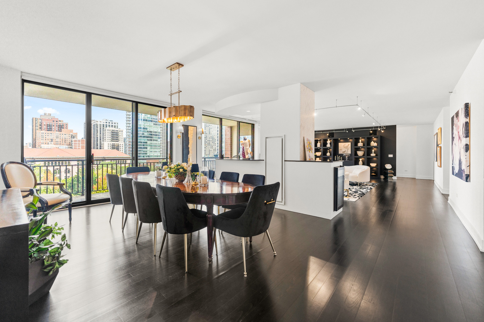 55 W Delaware Place Unit: 1011