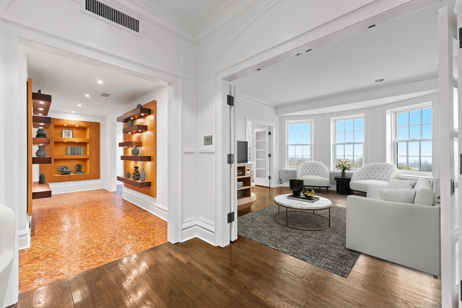 2600 N Lakeview Avenue Unit: 9B